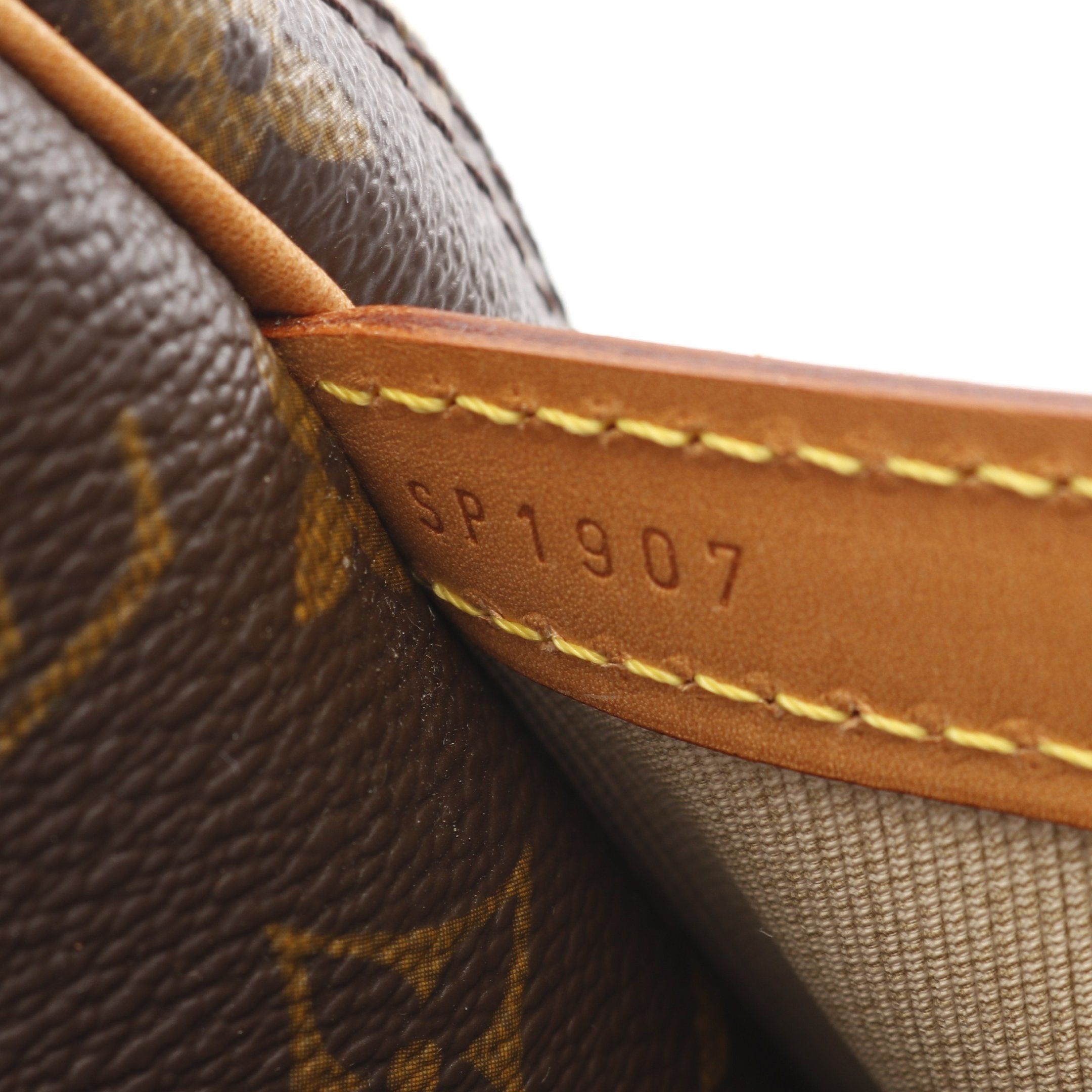 Louis Vuitton Louis Vuitton Reporter Gm Monogram Shoulder Bag Leather Brown Size ONE SIZE - 5 Thumbnail