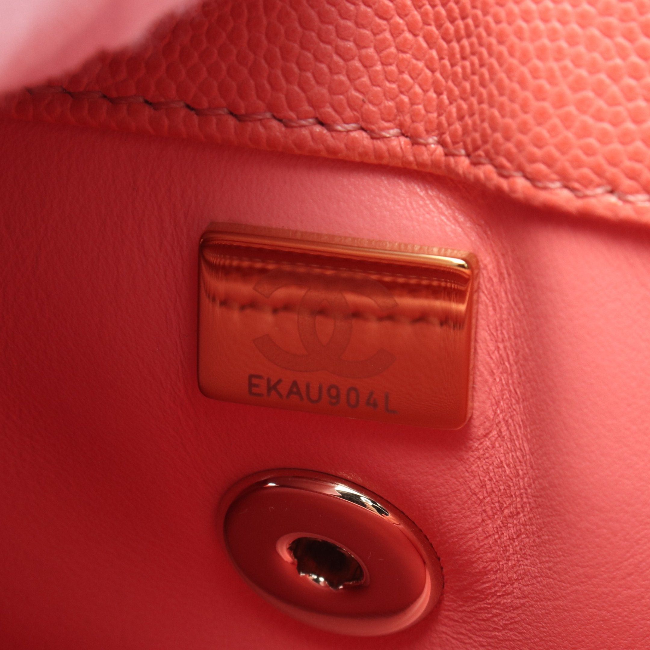 Chanel Chanel Coco Handle Flap Matelasse Handbag Caviar Skin Pink Gold Hardware Size ONE SIZE - 5 Thumbnail