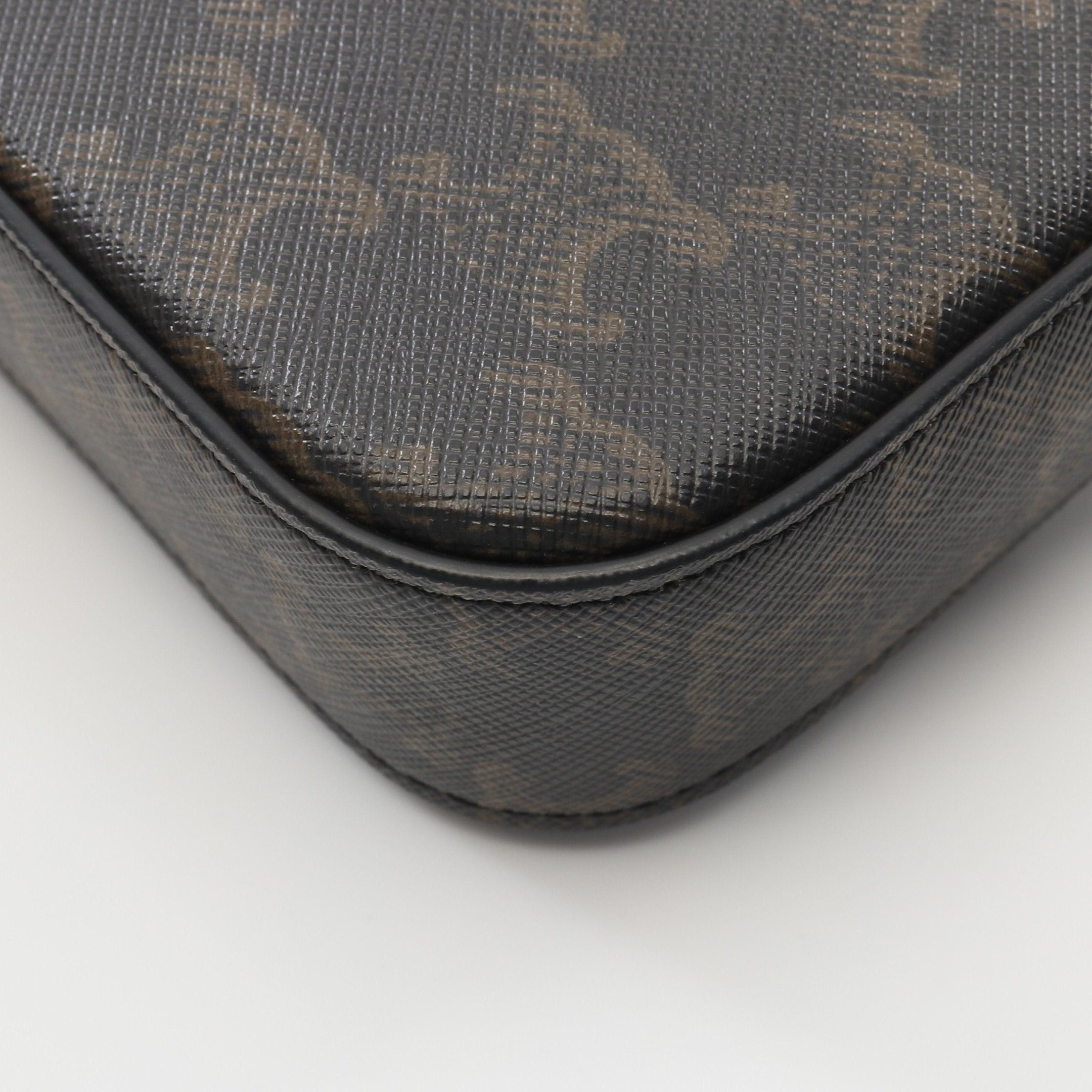 Celine Celine Claude Triomphe One Shoulder Bag Leather Black Brown Size ONE SIZE - 5 Thumbnail