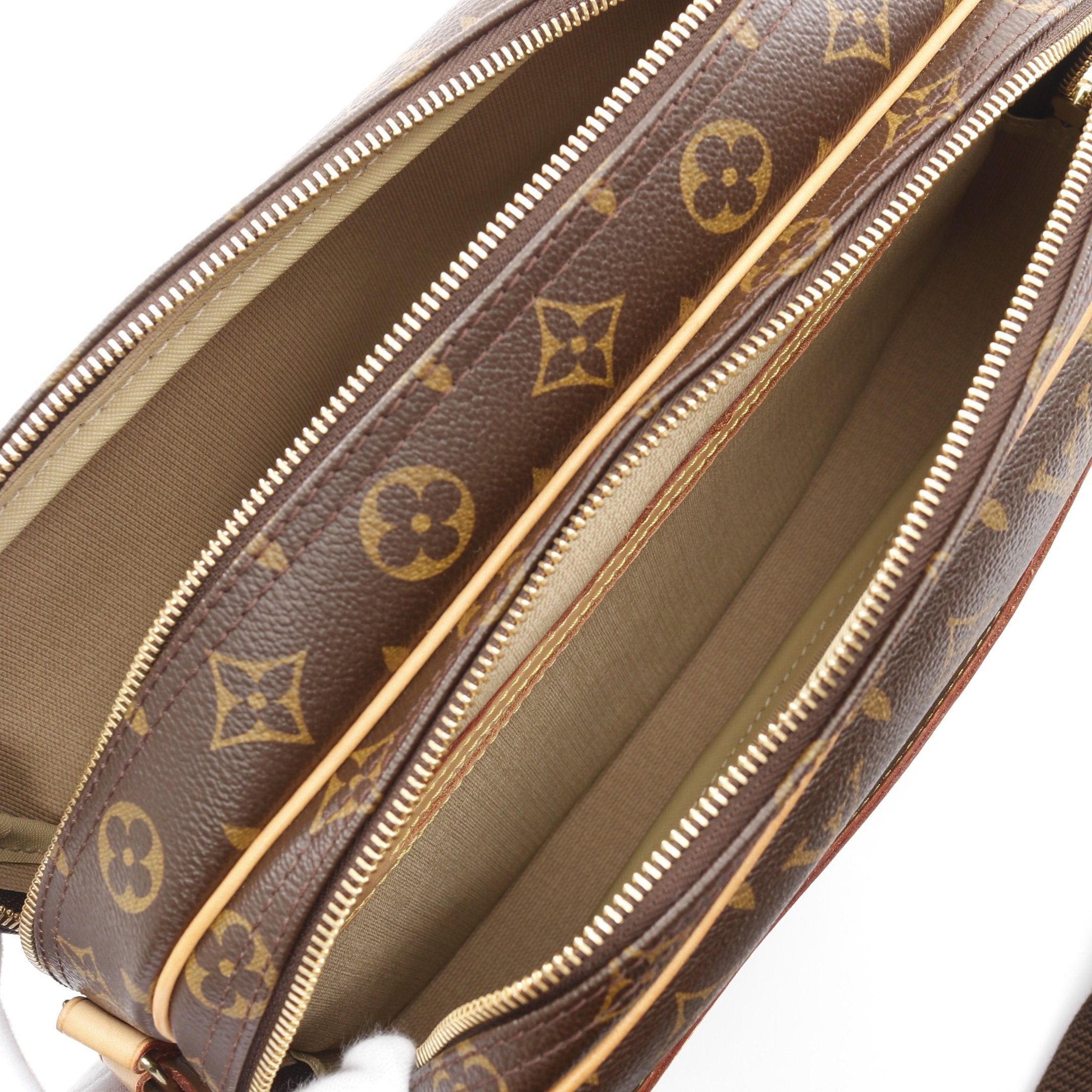 Louis Vuitton Louis Vuitton Reporter Pm Monogram Shoulder Bag Leather Brown Size ONE SIZE - 3 Thumbnail