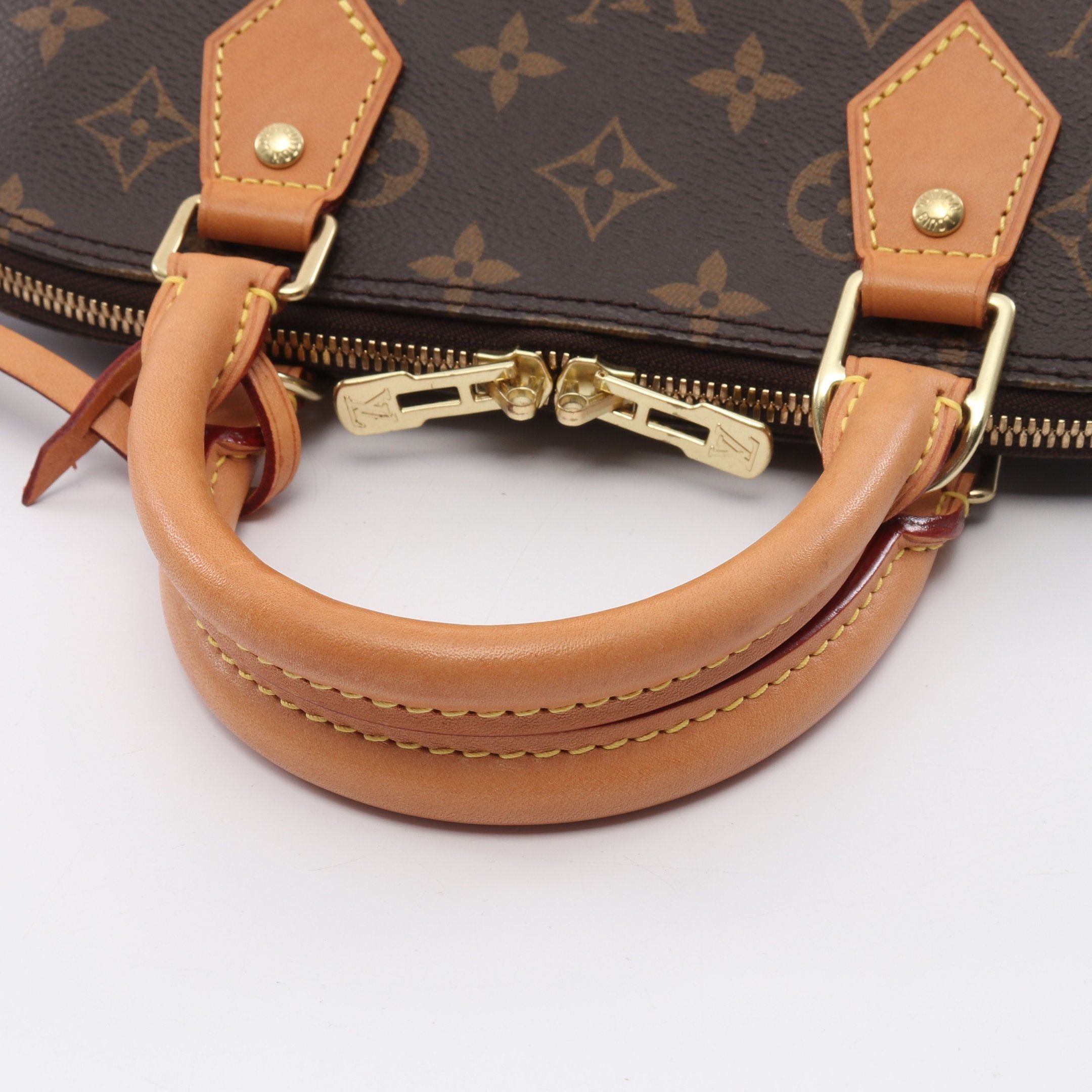 Louis Vuitton Louis Vuitton Alma Monogram Handbag Leather Brown Size ONE SIZE - 8 Thumbnail