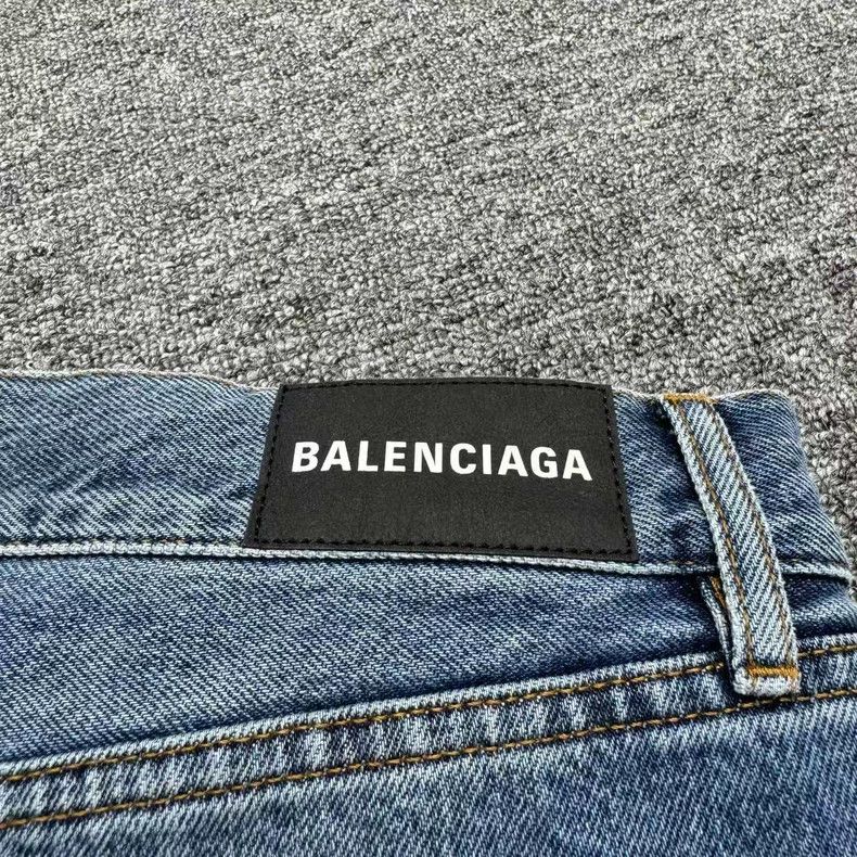 Balenciaga Balenciaga Distressed Wash Denim Pants-yf Size US 30 / EU 46 - 3 Thumbnail