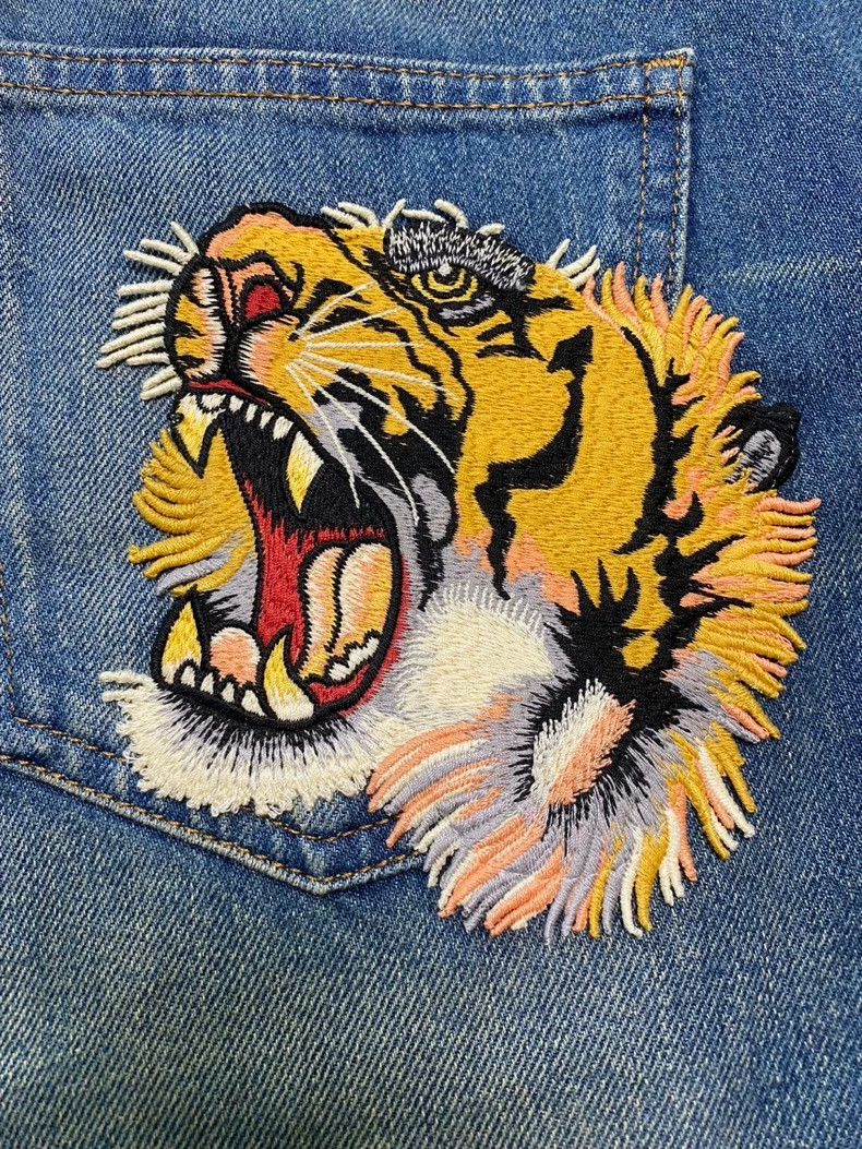 Gucci Gucci Embroidered Tiger Denim Pants Size 32-yf Size US 32 / EU 48 - 5 Thumbnail