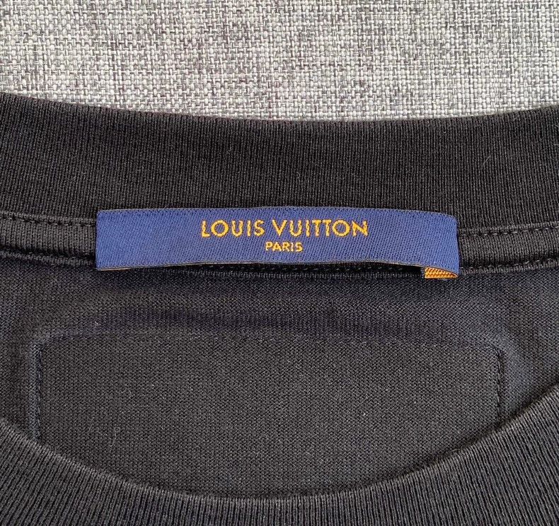 Louis Vuitton LOUIS VUITTON Printed Short Sleeve T-Shirt-yf Size US M / EU 48-50 / 2 - 7 Thumbnail