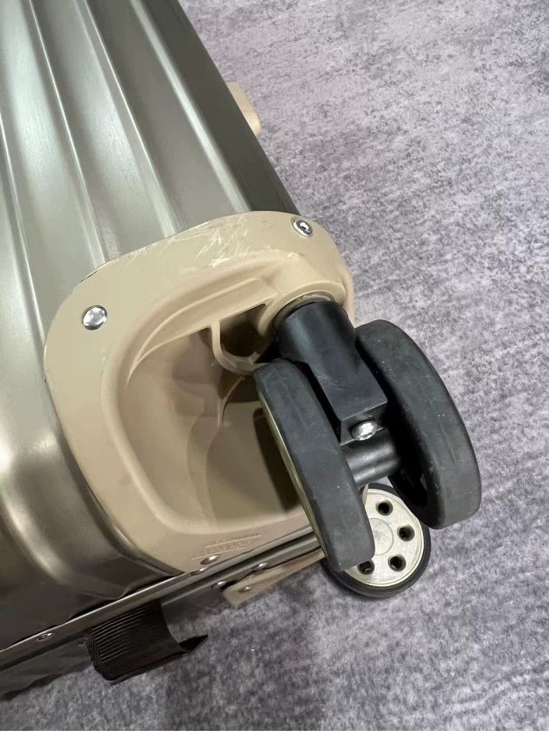 Louis Vuitton Rimowa Topas 30 Inch Titanium Color Suitcase-yf Size ONE SIZE - 4 Thumbnail