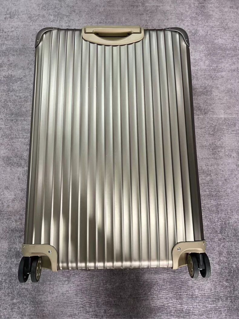 Louis Vuitton Rimowa Topas 30 Inch Titanium Color Suitcase-yf Size ONE SIZE - 2 Thumbnail