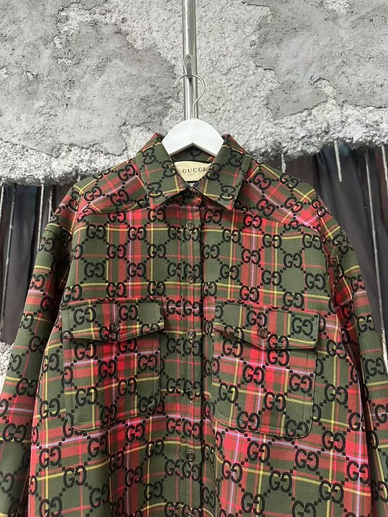 Gucci Gucci Logo Print Jacket Shirt-yf Size US L / EU 52-54 / 3 - 3 Thumbnail