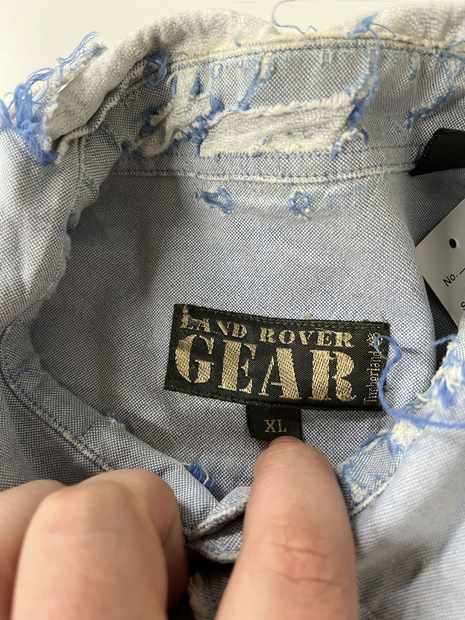 NASCAR × Vintage Vintage 80s/90s Rare Land Roveer Distressed Blue Button Down Size XL Size US XL / EU 56 / 4 - 5 Thumbnail
