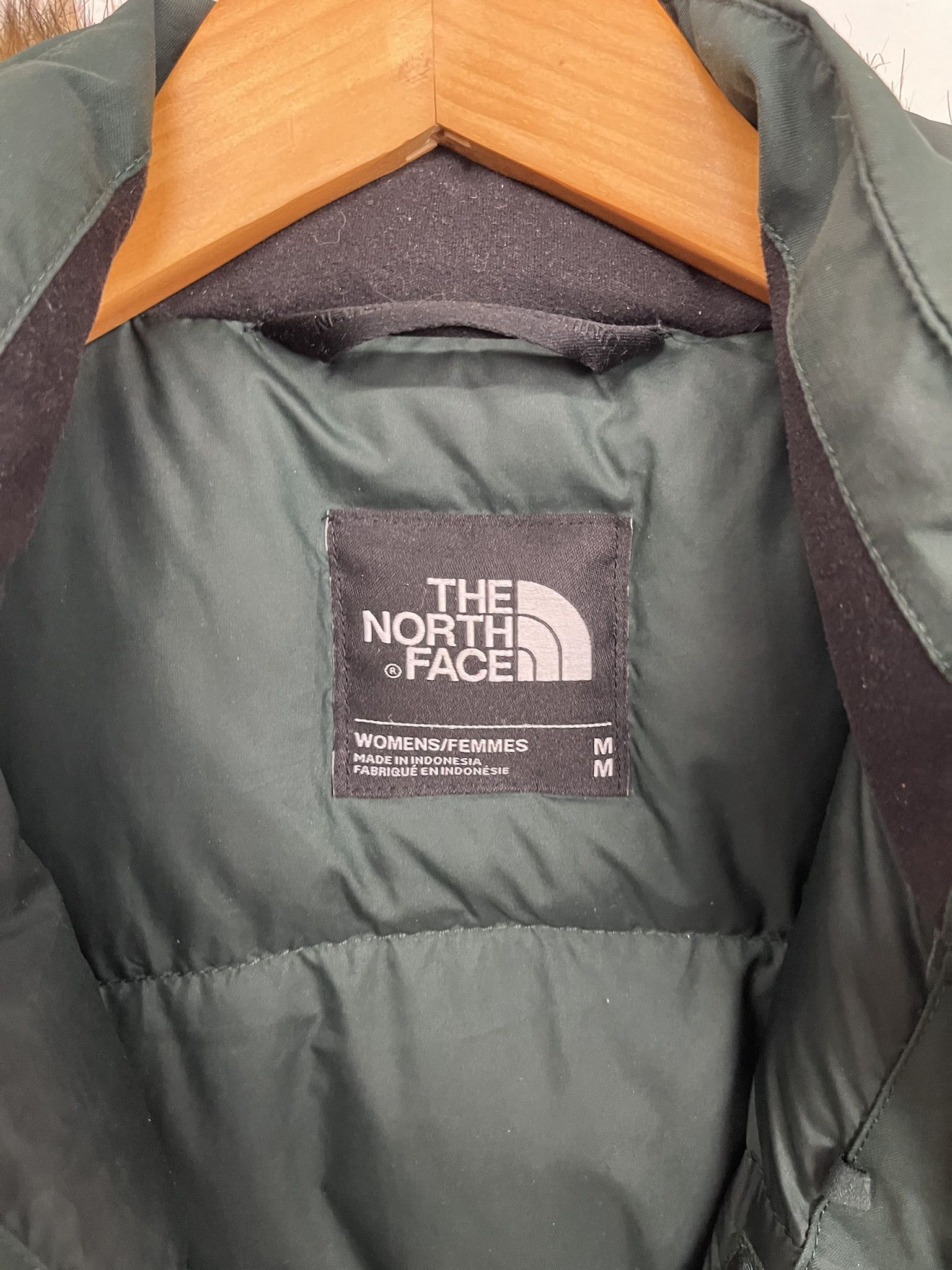 The North Face × Vintage Vintage The North Face Fur Hood Puffer jacket Size Medium Size US M / EU 48-50 / 2 - 2 Thumbnail