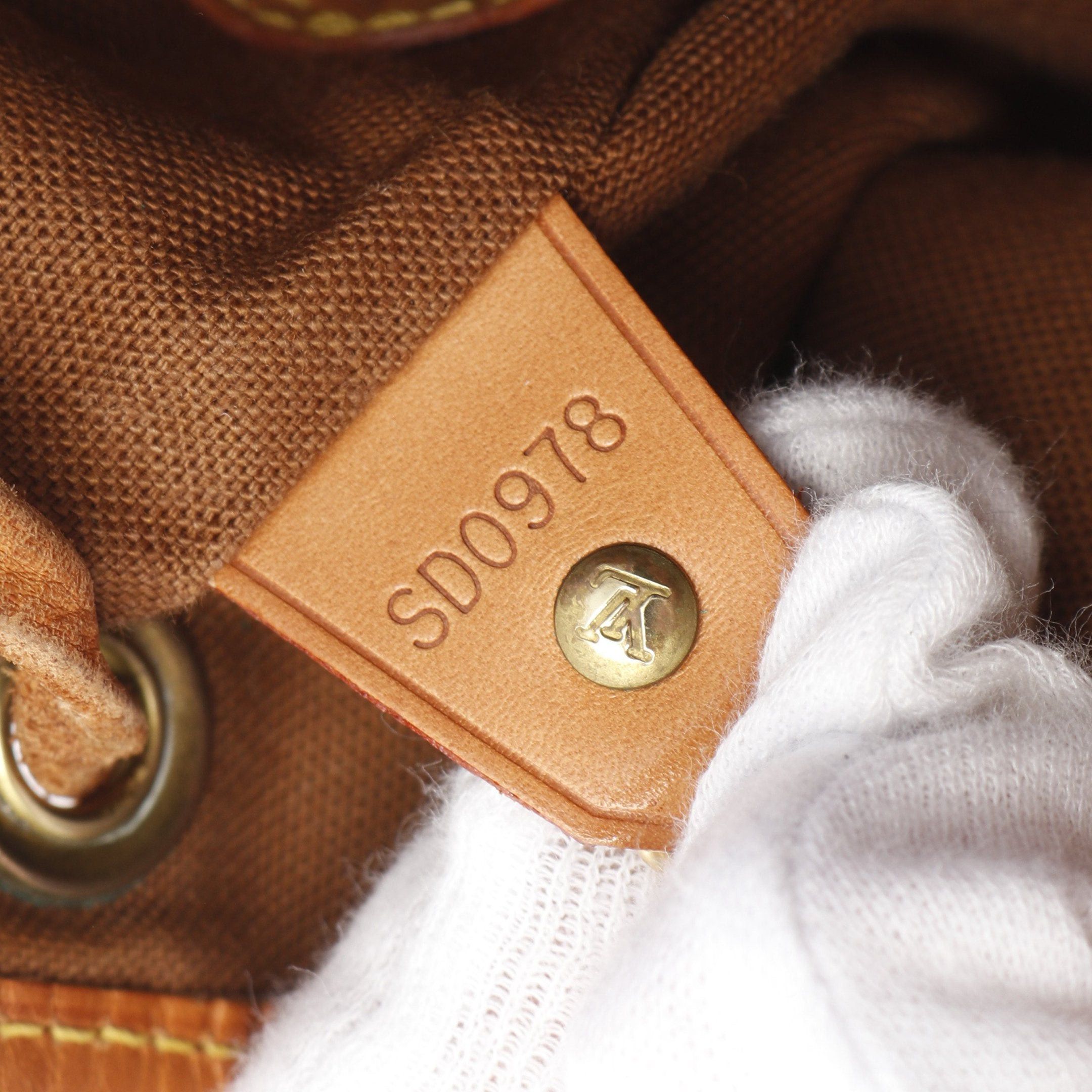 Louis Vuitton Louis Vuitton Montsouris Mm Monogram Backpack Rucksack Leather Brown Size ONE SIZE - 5 Thumbnail