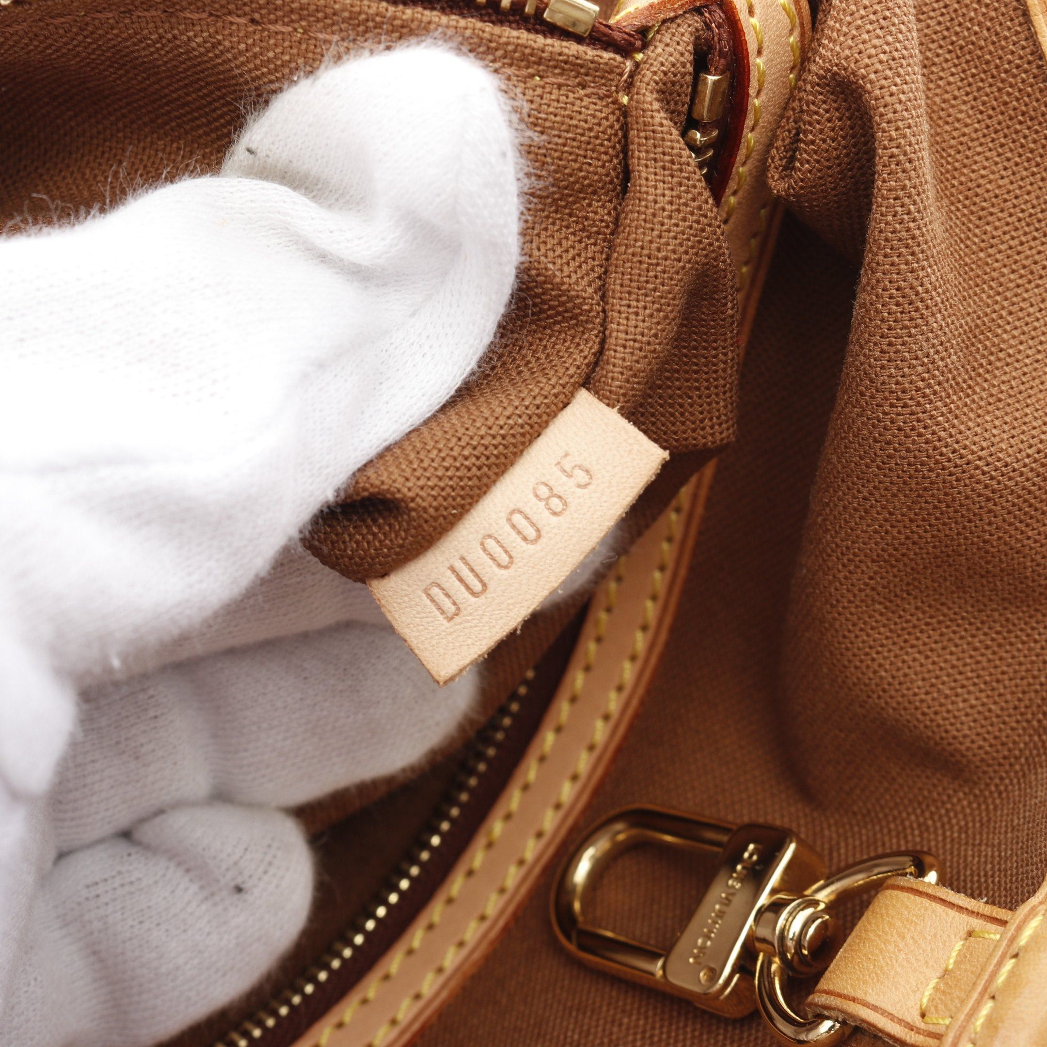 Louis Vuitton Louis Vuitton Batignolles Horizontal Monogram Shoulder Bag Leather Brown Size ONE SIZE - 5 Thumbnail