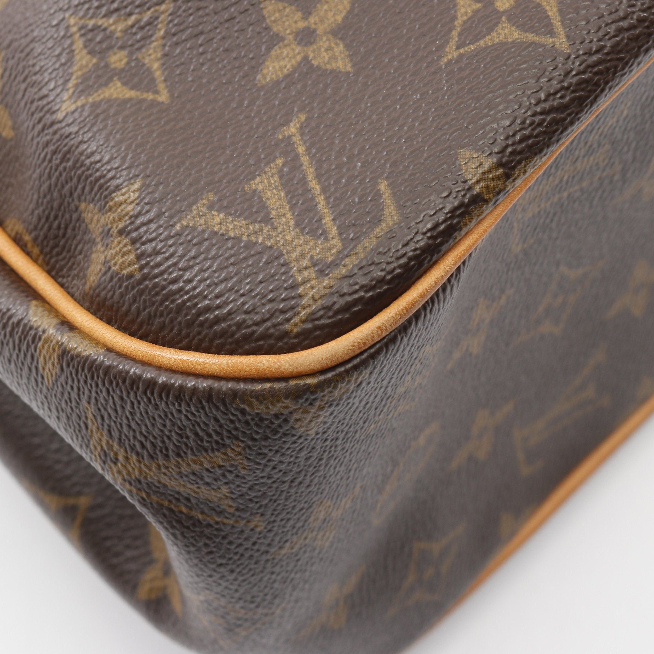 Louis Vuitton Louis Vuitton Batignolles Horizontal Monogram Shoulder Bag Leather Brown Size ONE SIZE - 6 Thumbnail