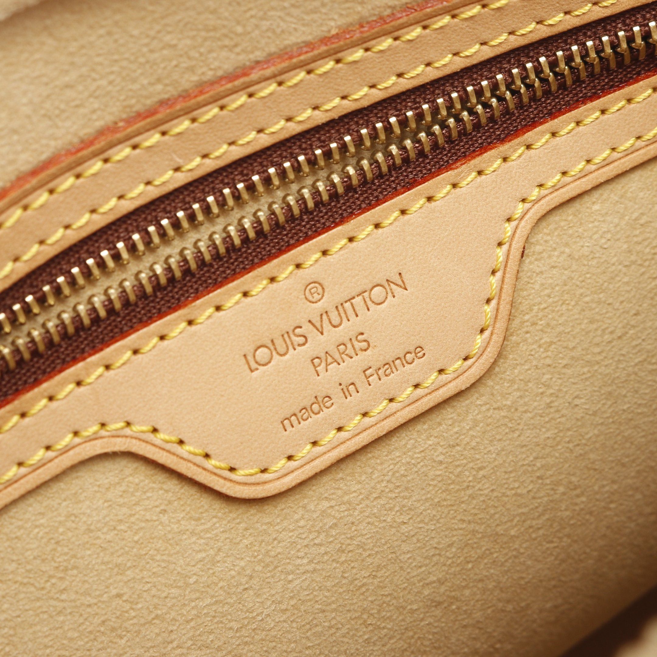 Louis Vuitton Louis Vuitton Looping Mm Monogram Shoulder Bag Leather Brown Size ONE SIZE - 4 Thumbnail