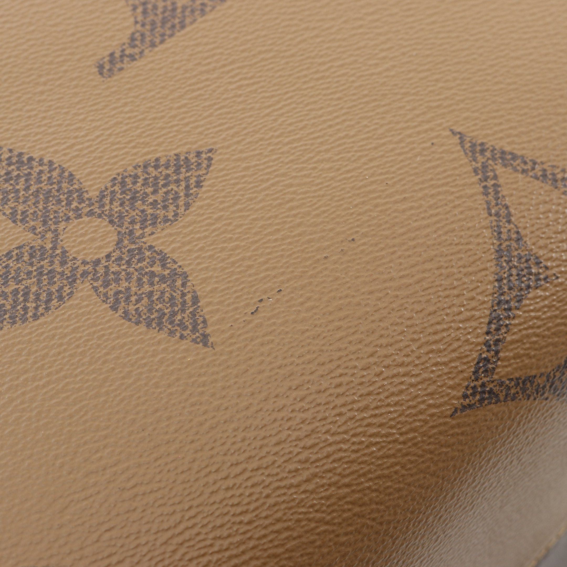 Louis Vuitton Louis Vuitton On-The-Go Gm Monogram Giant Reverse Shoulder Bag Leather Brown Light Size ONE SIZE - 9 Thumbnail