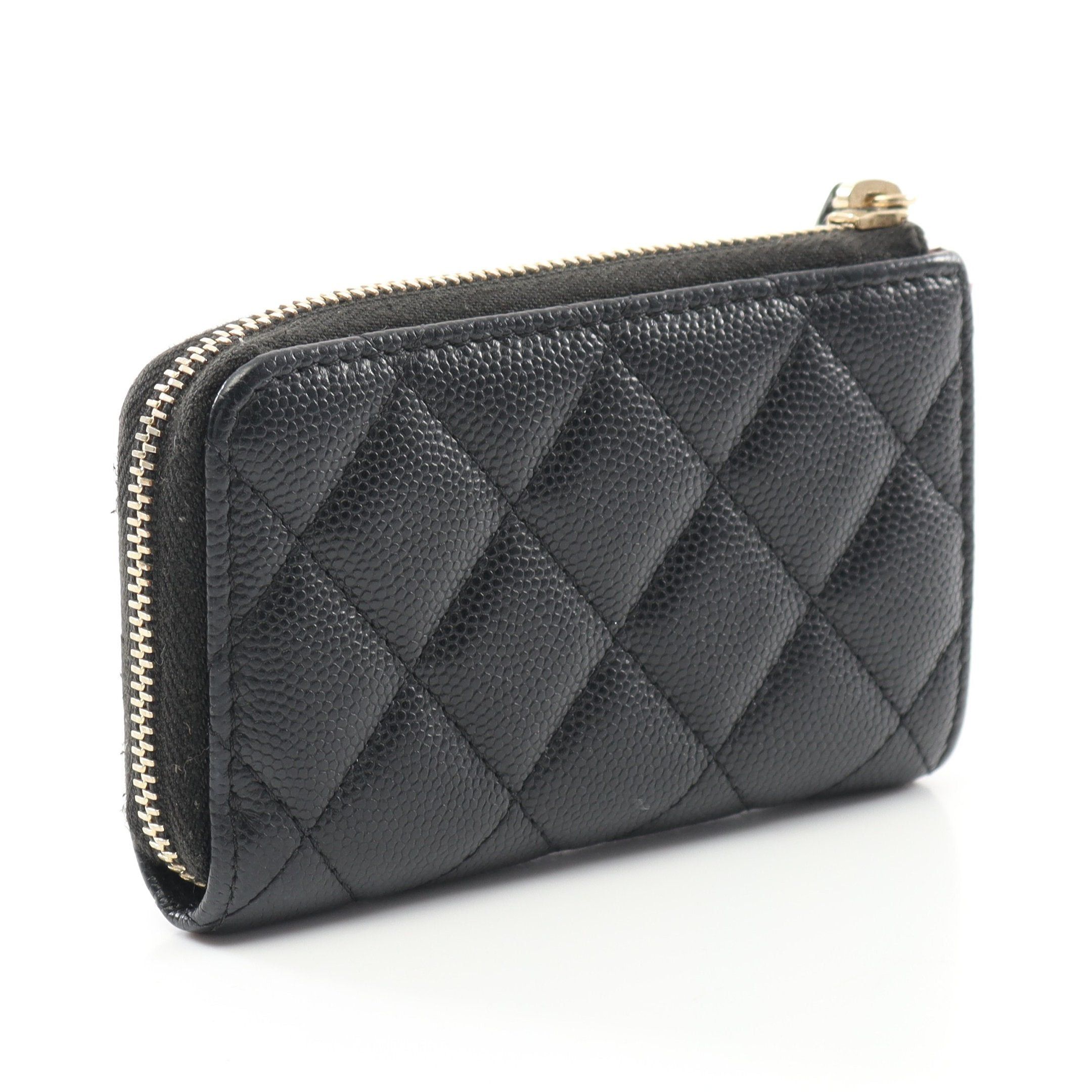 Chanel Chanel Matelasse Coin Purse Caviar Skin Black Gold Hardware With Key Ring Size ONE SIZE - 2 Thumbnail