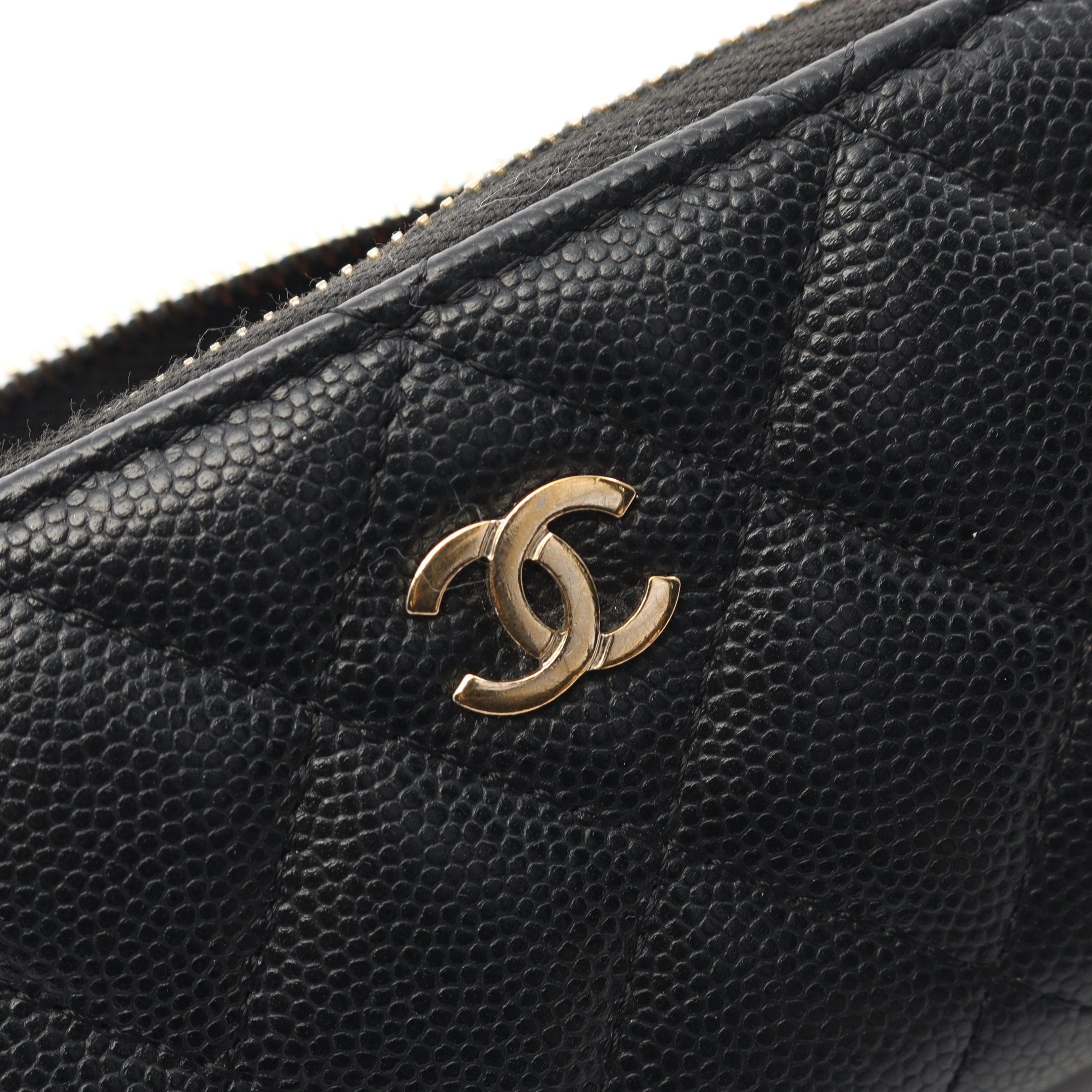 Chanel Chanel Matelasse Coin Purse Caviar Skin Black Gold Hardware With Key Ring Size ONE SIZE - 9 Thumbnail