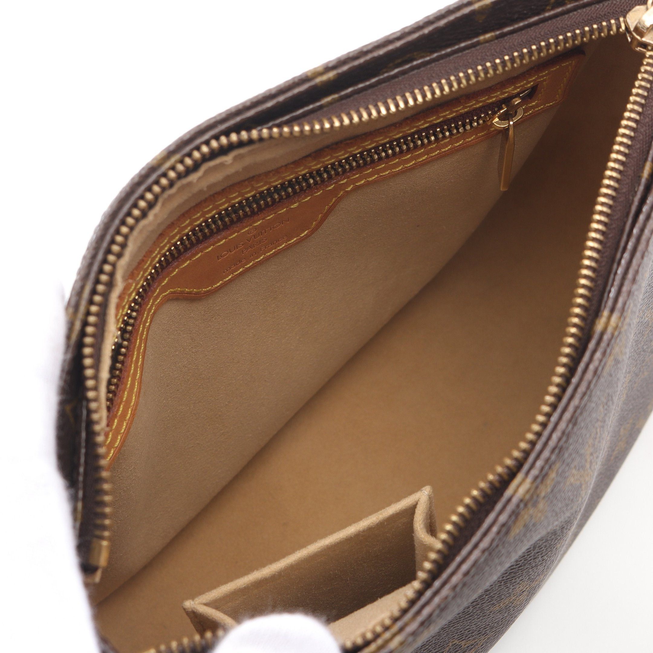 Louis Vuitton Louis Vuitton Looping Mm Monogram Shoulder Bag Leather Brown Size ONE SIZE - 3 Thumbnail