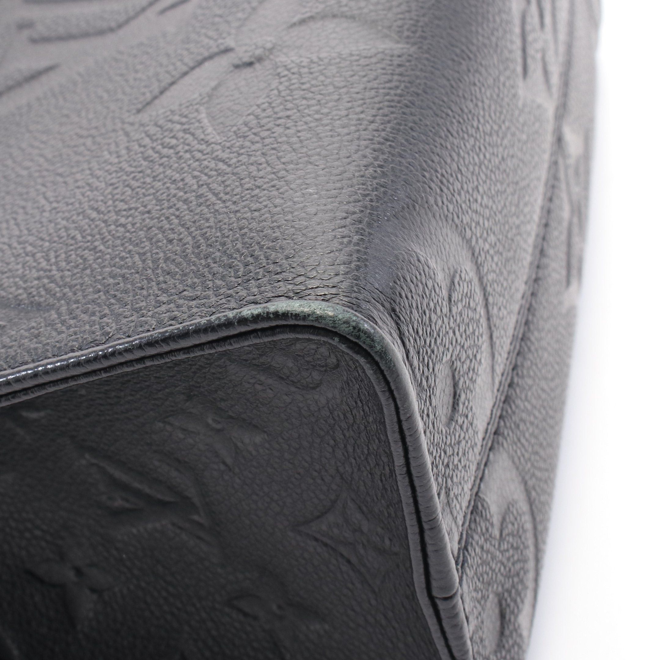 Louis Vuitton Louis Vuitton On-The-Go Pm Monogram Empreinte Noir Handbag Leather Black Size ONE SIZE - 7 Thumbnail