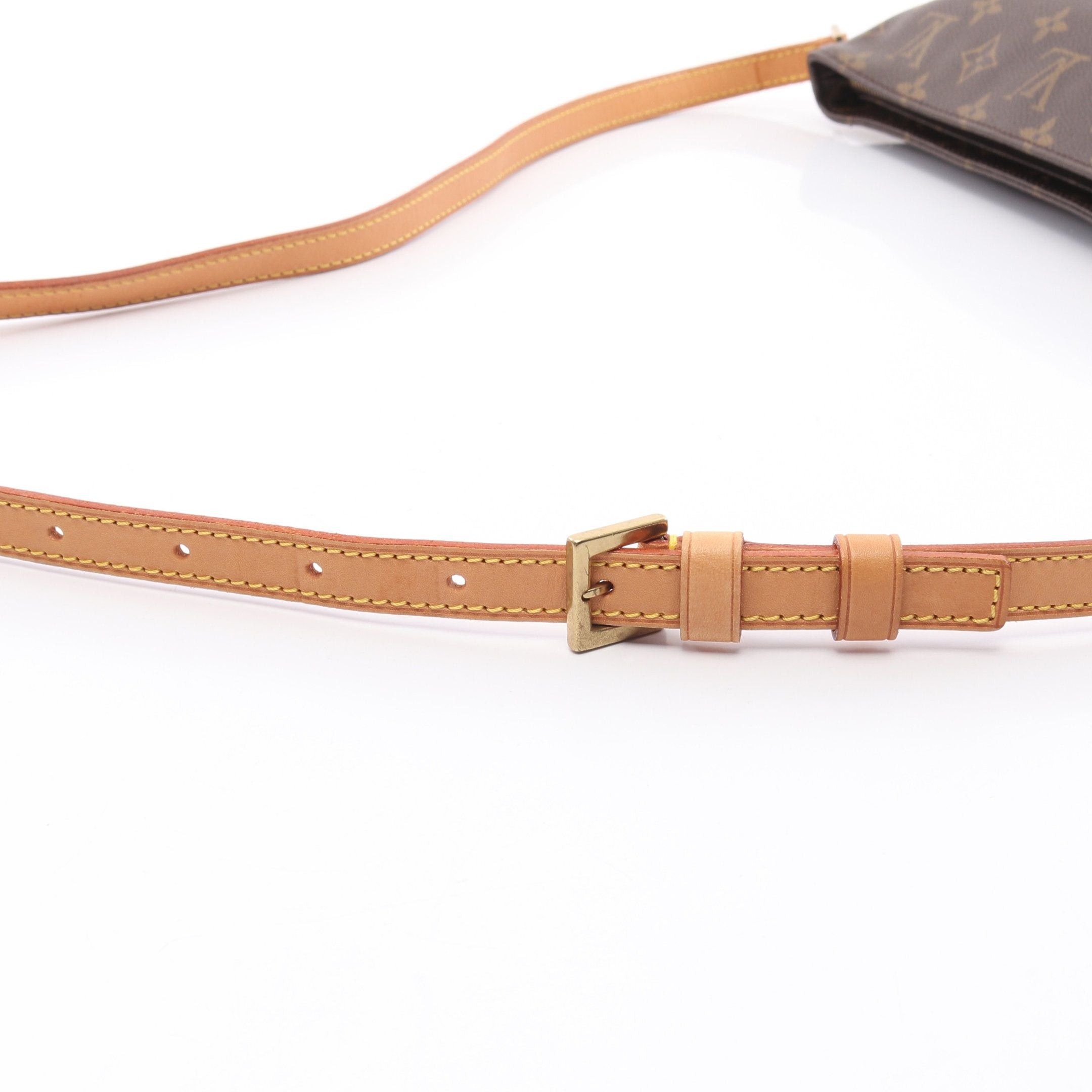 Louis Vuitton Louis Vuitton Trotteur Monogram Shoulder Bag Leather Brown Size ONE SIZE - 8 Thumbnail