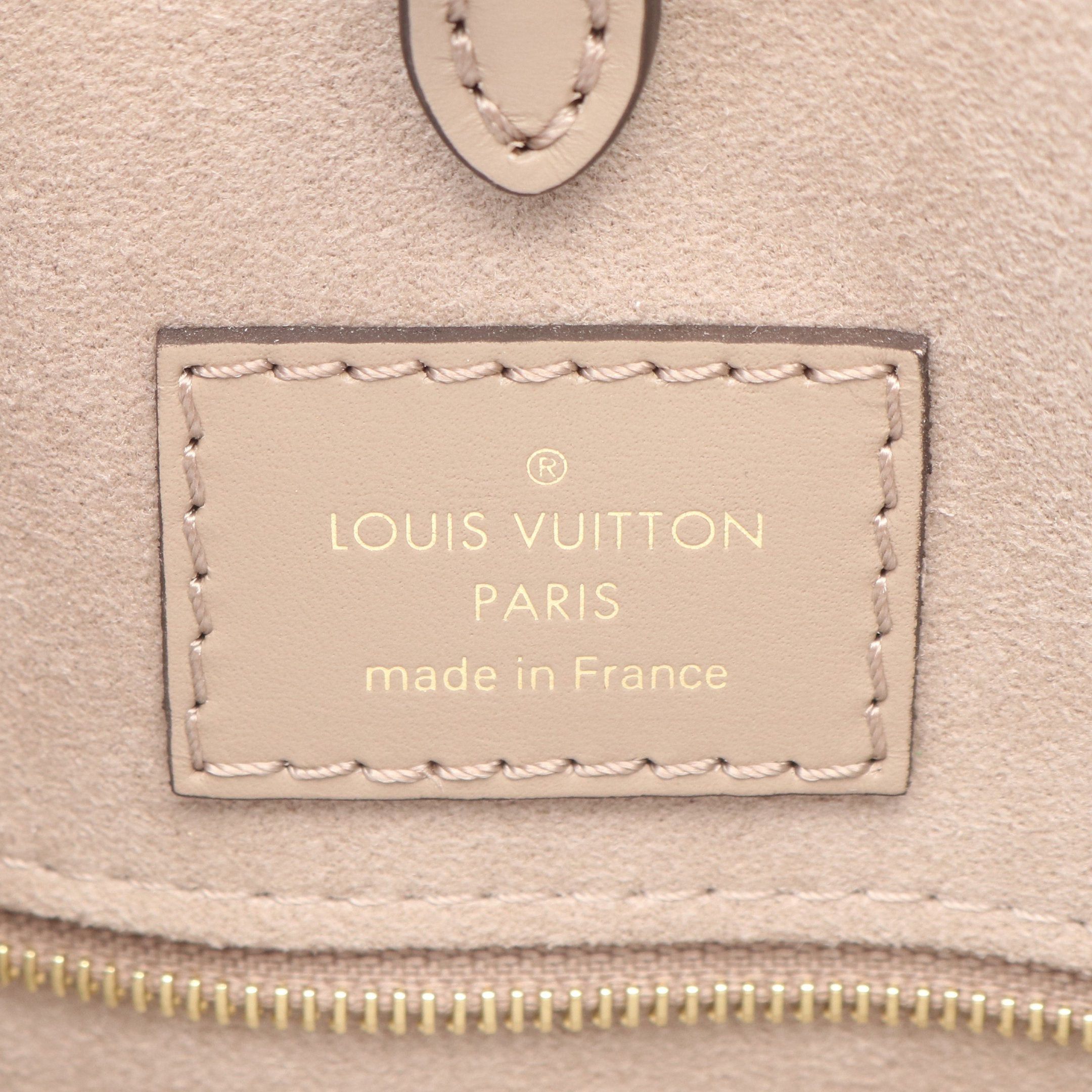 Louis Vuitton Louis Vuitton On-The-Go Mm Bicolor Monogram Empreinte Tourterelle Claim Shoulder Bag Tote Leather Gray Beige Ivory Size ONE SIZE - 4 Thumbnail