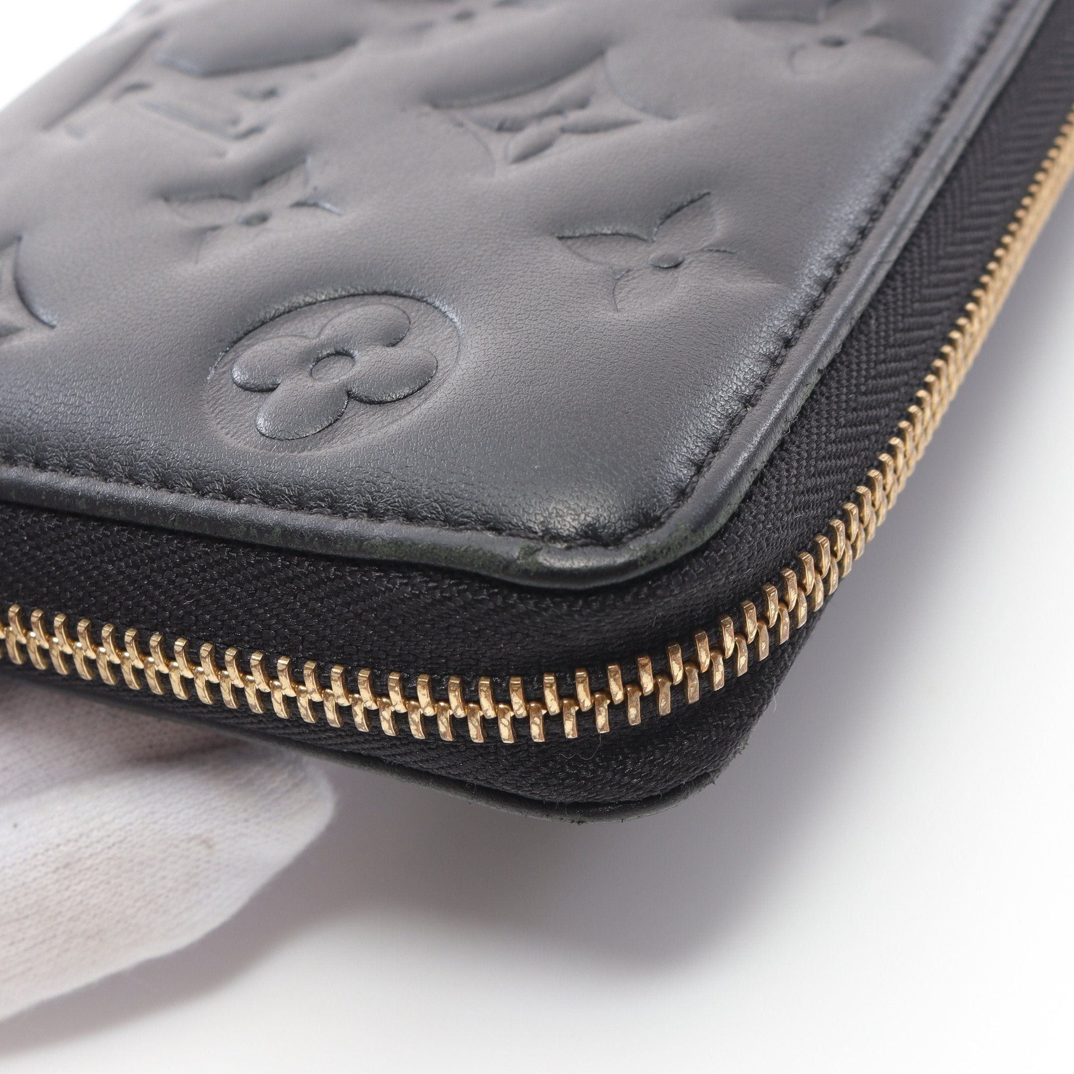 Louis Vuitton Louis Vuitton Zippy Wallet Coussin Monogram Round Zipper Long Leather Black Size ONE SIZE - 7 Thumbnail