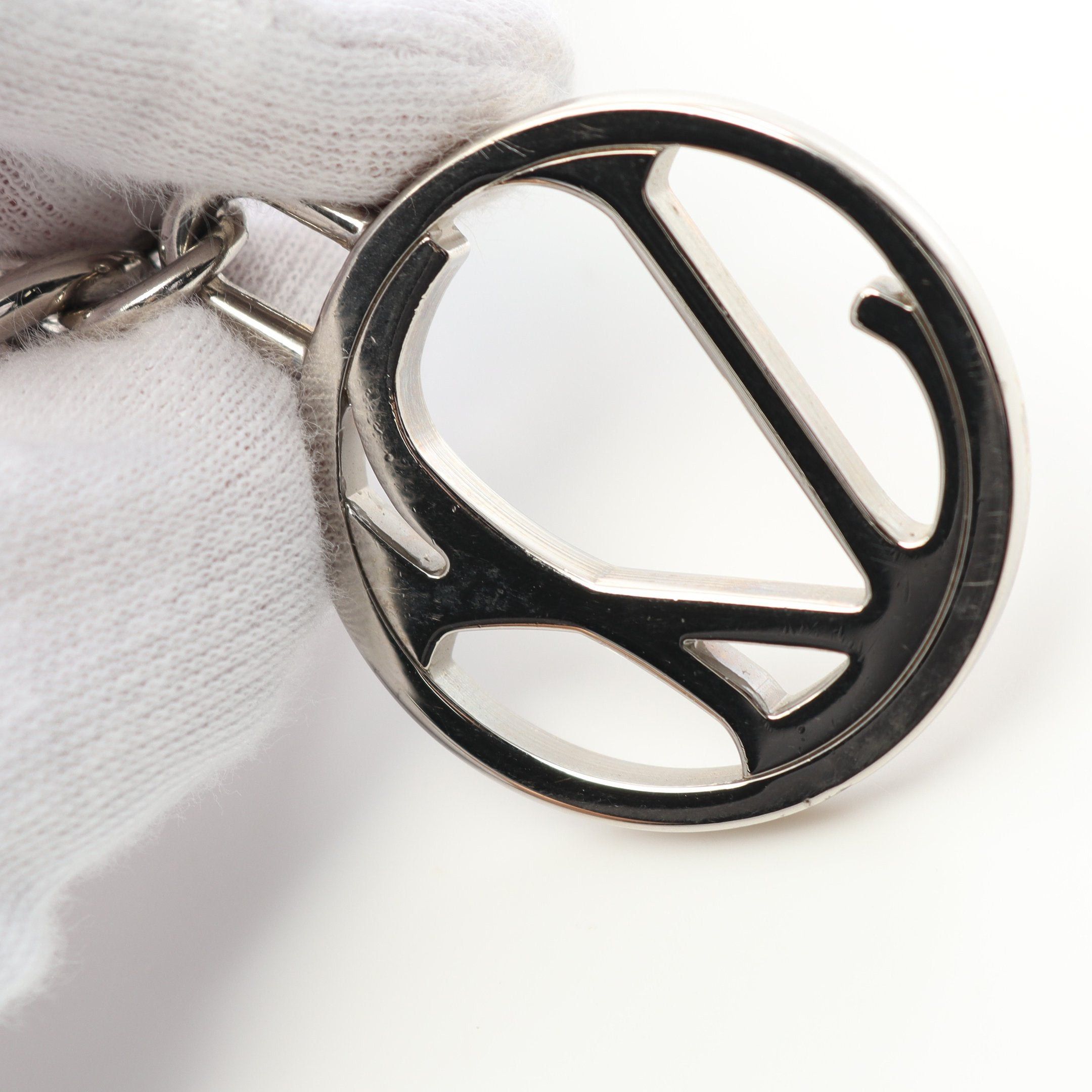Louis Vuitton Louis Vuitton Porte-Cle Lv Club Taiga Key Ring Leather Black Silver Size ONE SIZE - 6 Thumbnail
