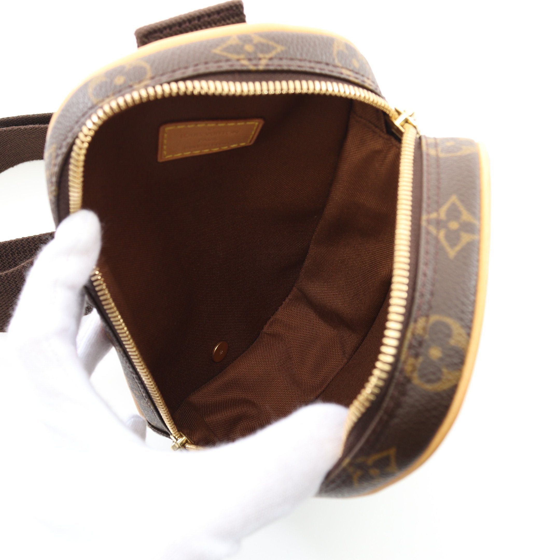 Louis Vuitton Louis Vuitton Pochette Ganju Monogram Body Bag Leather Brown Size ONE SIZE - 3 Thumbnail