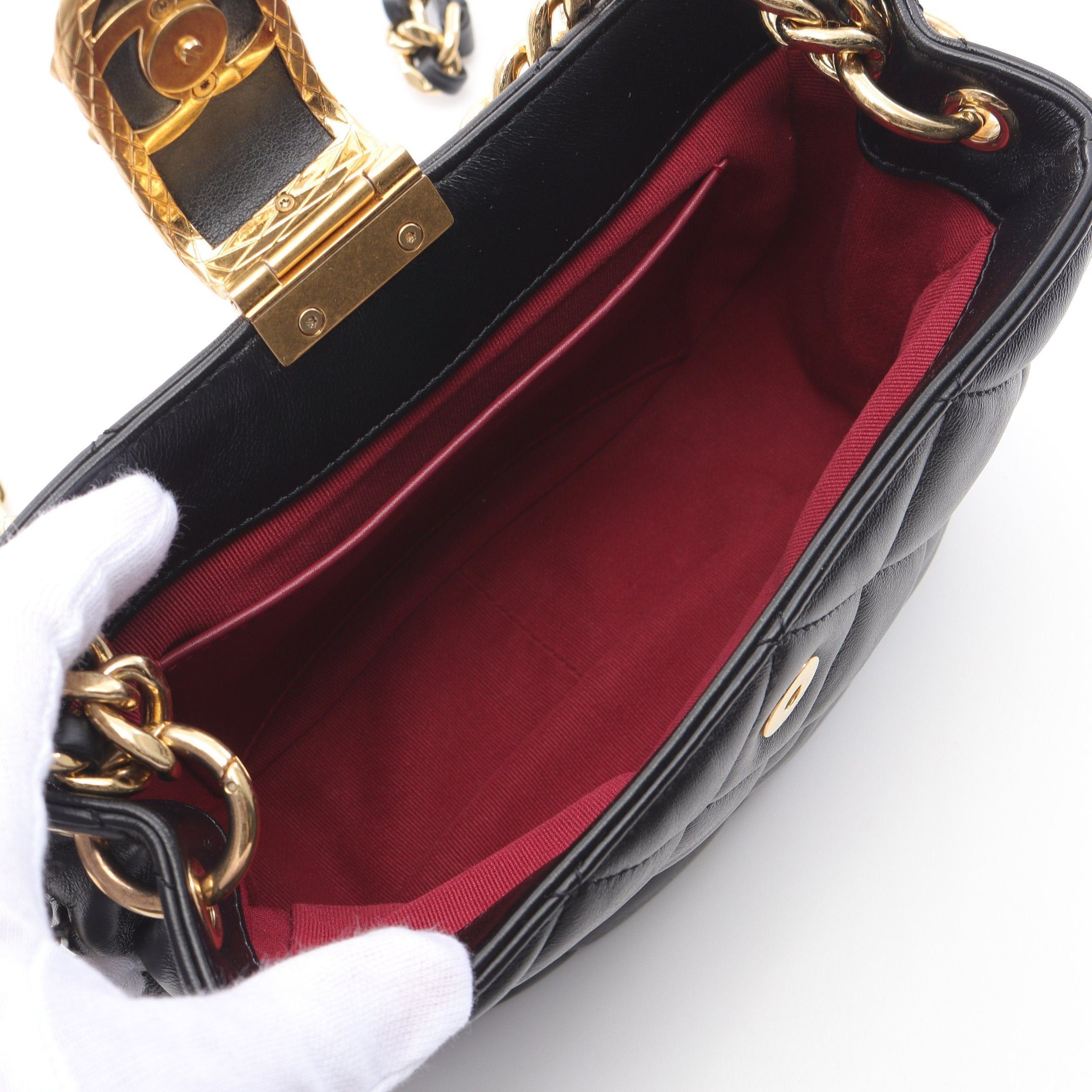 Chanel Chanel Matelasse Chain Shoulder Bag Lambskin Black Gold Hardware Size ONE SIZE - 3 Thumbnail