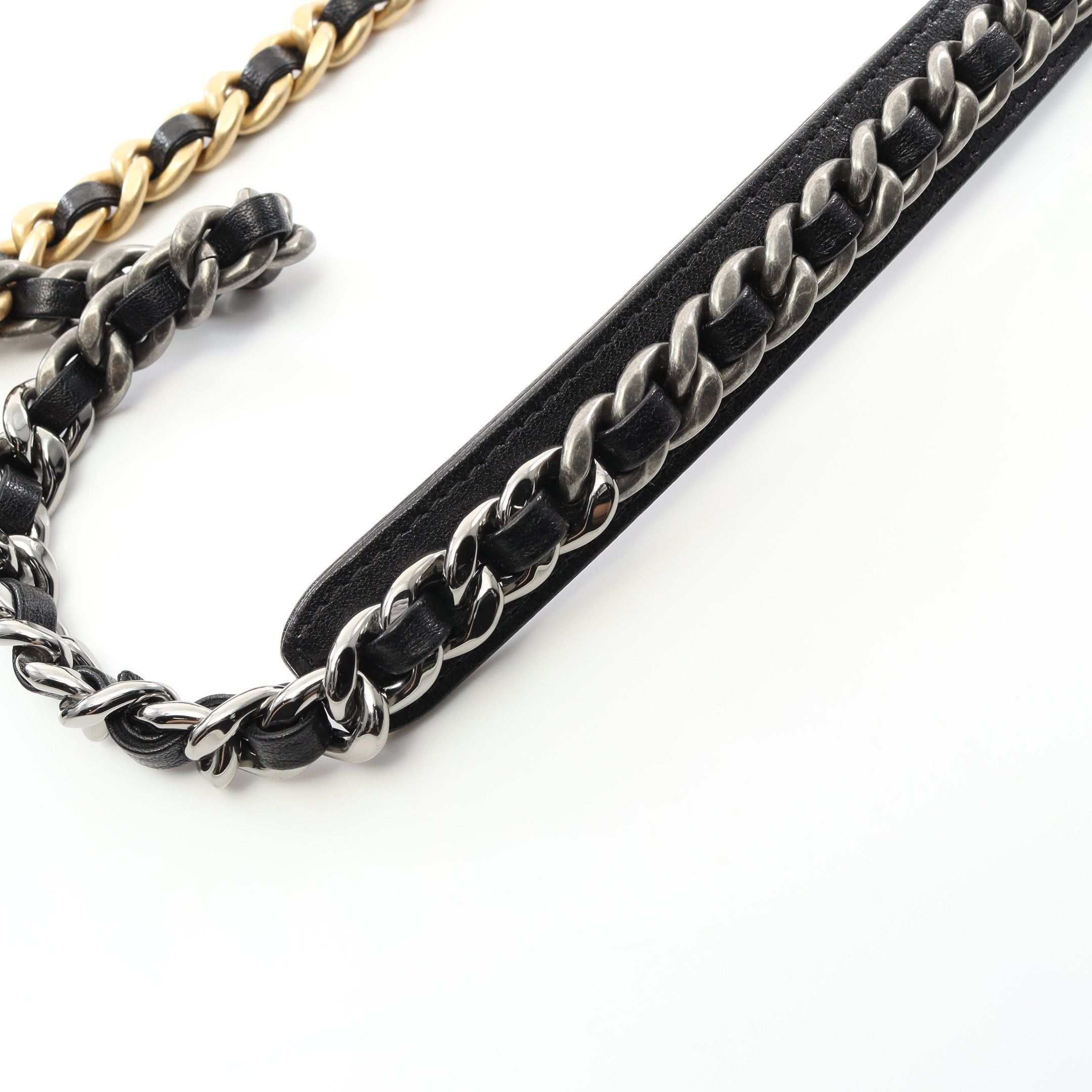 Chanel Chanel 19 Dizeneuf Matelasse Chain Shoulder Bag Leather Black Combination Metal Fittings Size ONE SIZE - 8 Thumbnail