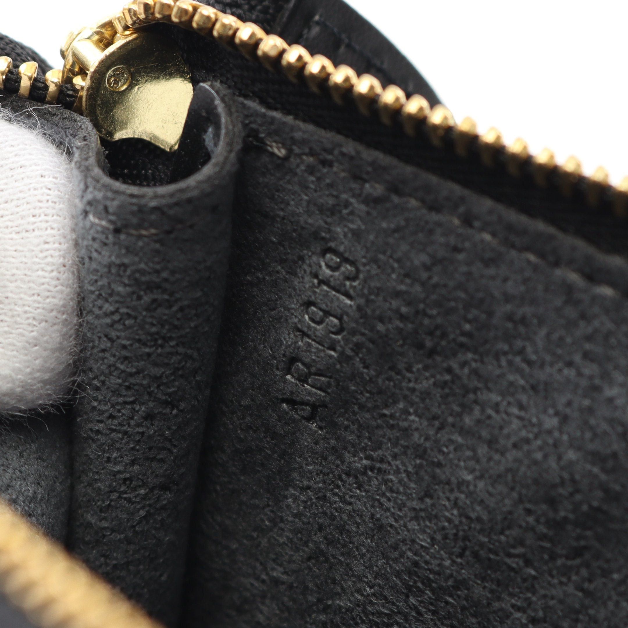 Louis Vuitton Louis Vuitton Pochette Accessoires Epi Noir Handbag Leather Black Size ONE SIZE - 5 Thumbnail