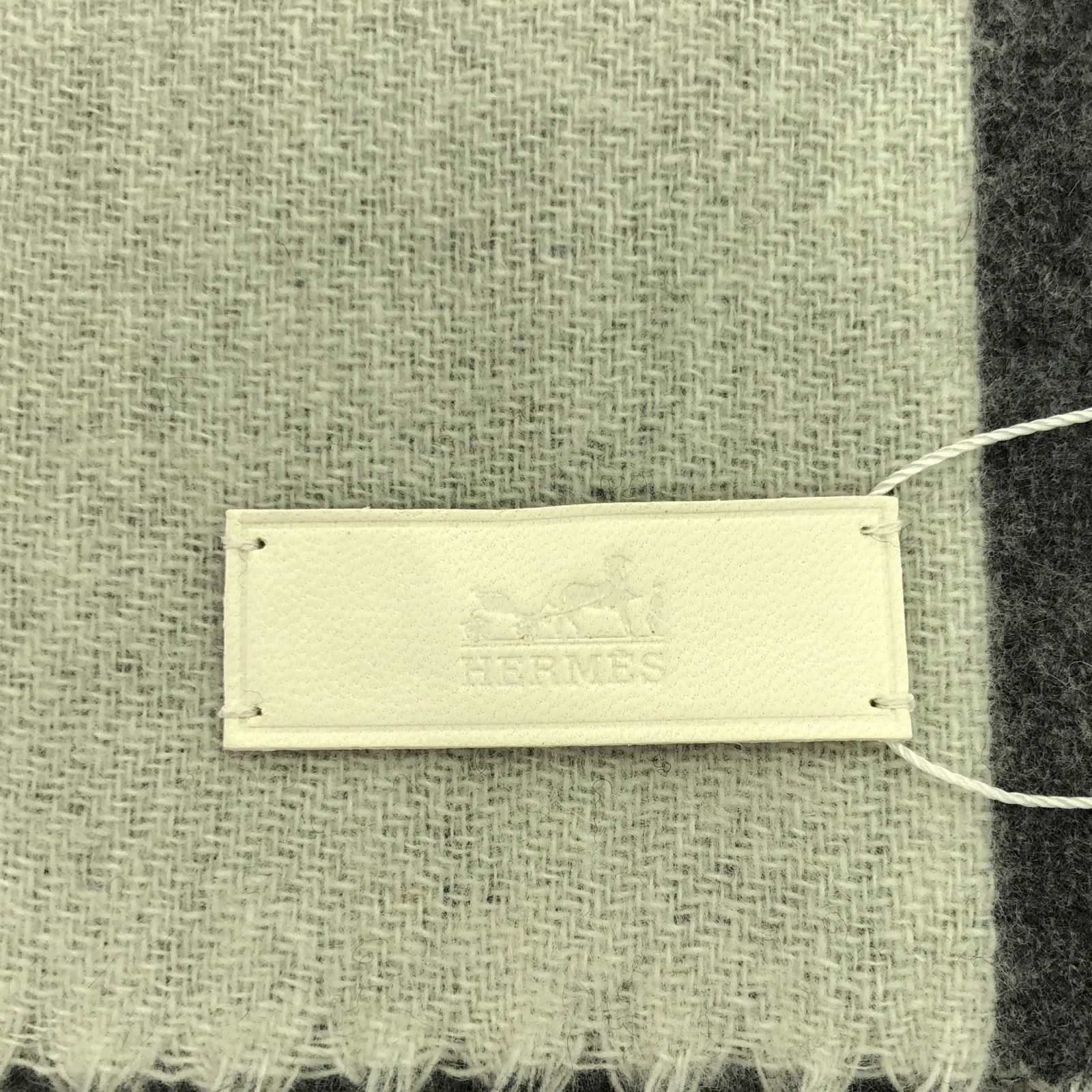 Hermes Hermes Cashmere Scarf ”Sangle” Gray Size ONE SIZE - 4 Thumbnail