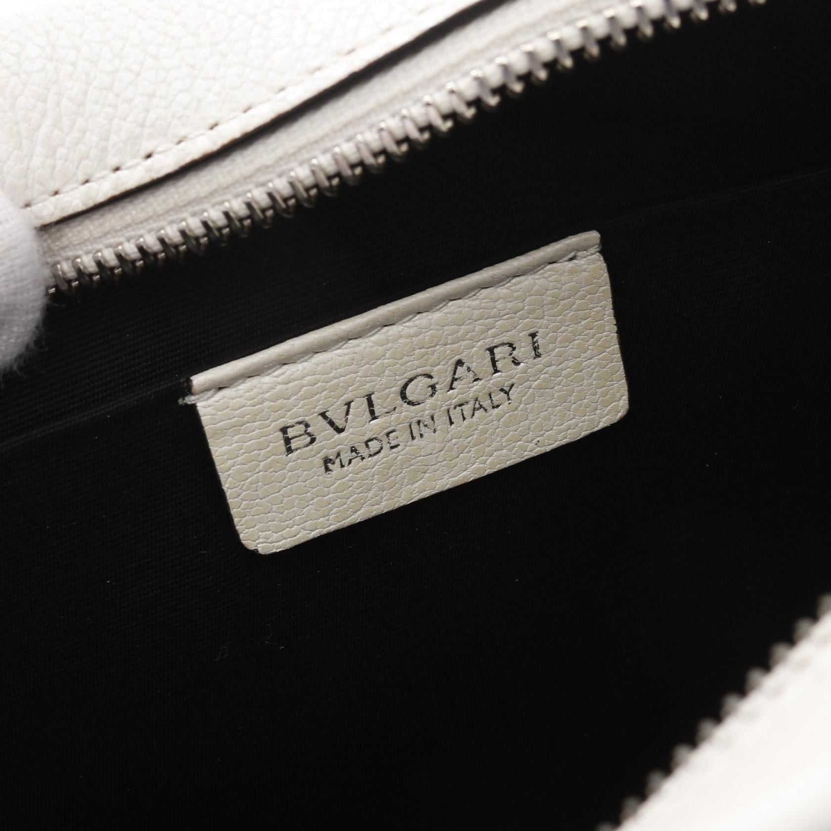 Bvlgari Bvlgari Pearl Shell Leather Embossed Logo Shoulder Bag White Size ONE SIZE - 4 Thumbnail