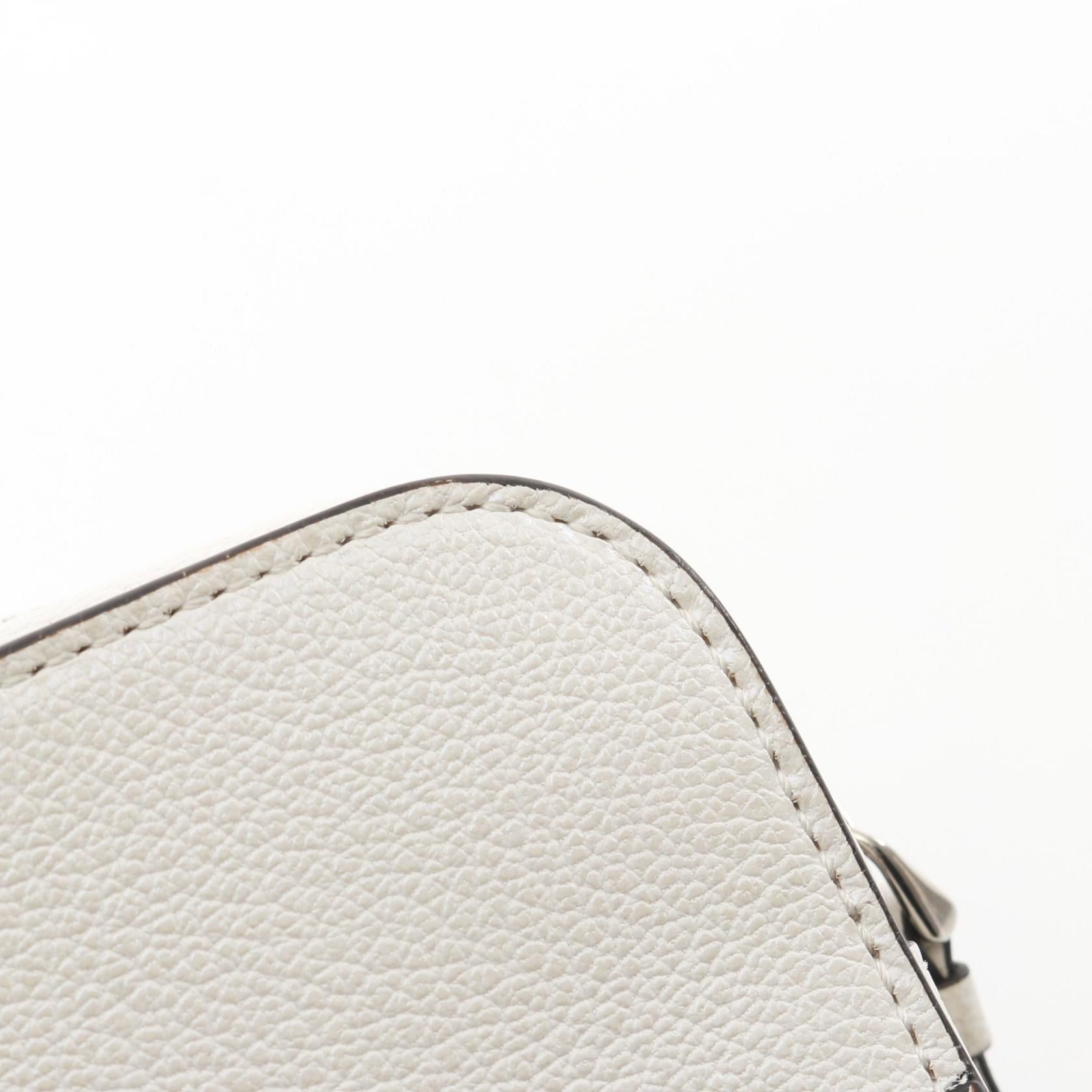 Bvlgari Bvlgari Pearl Shell Leather Embossed Logo Shoulder Bag White Size ONE SIZE - 9 Thumbnail