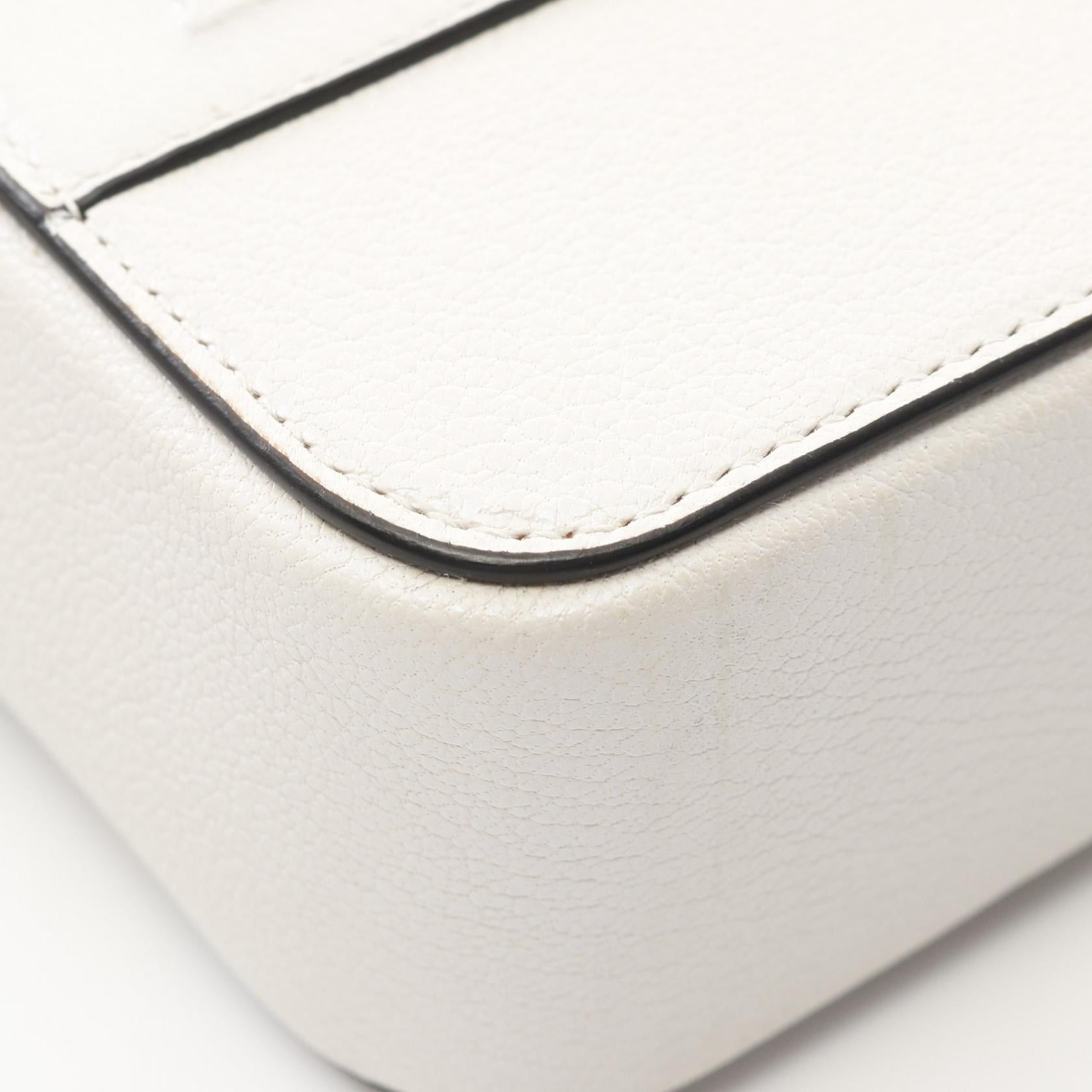 Bvlgari Bvlgari Pearl Shell Leather Embossed Logo Shoulder Bag White Size ONE SIZE - 5 Thumbnail