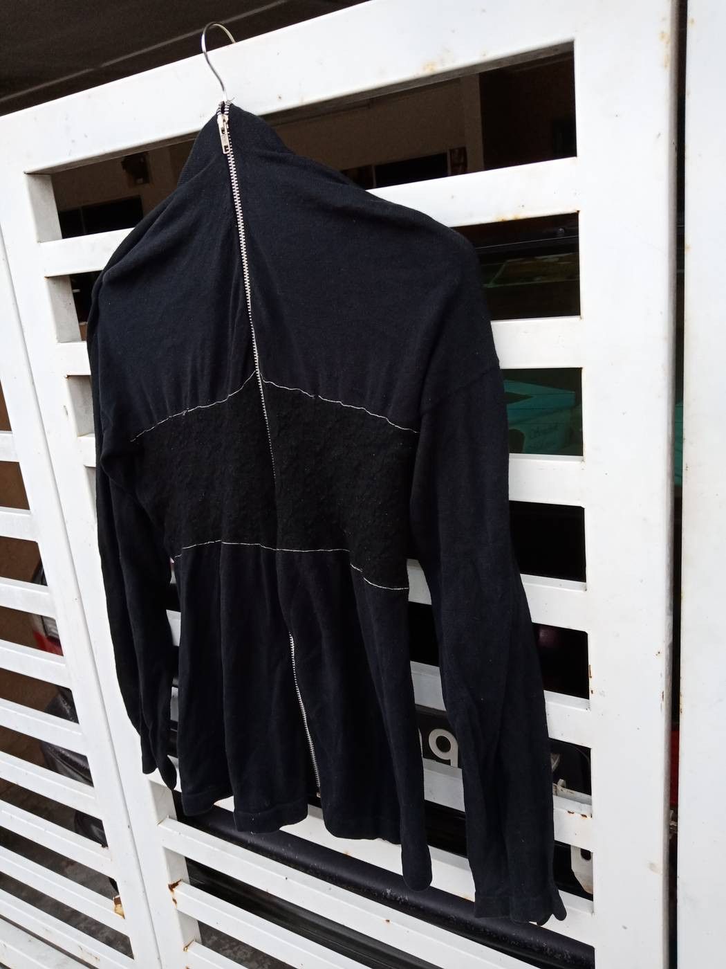 Yohji Yamamoto Legendary Designer Light Sweater