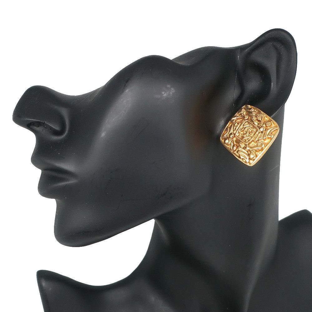 Chanel Chanel Chanel Coco Mark Earrings Metal Earrings DUTY FREE for USA Size ONE SIZE - 2 Thumbnail