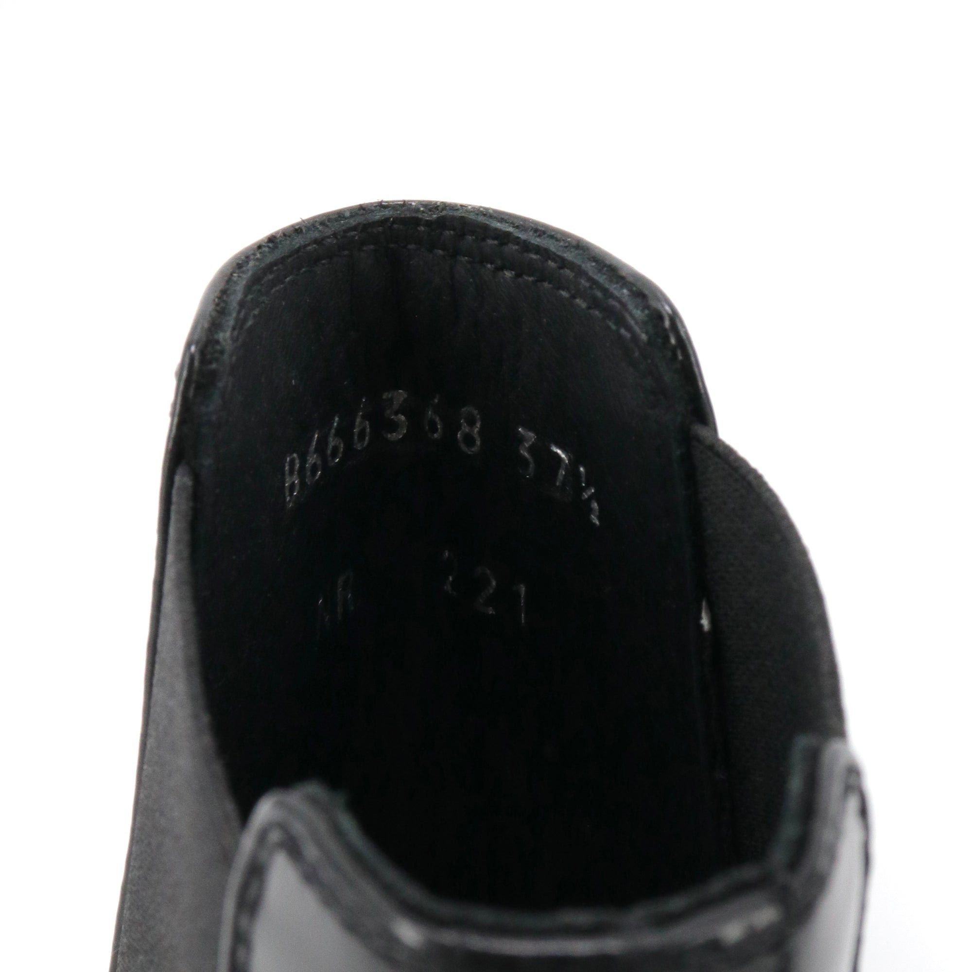 Alexander McQueen ALEXANDER MCQUEEN - Alexander McQueen Chelsea boots in black leather (Size 37.5) Size US 6.5 / IT 36.5 - 5 Thumbnail