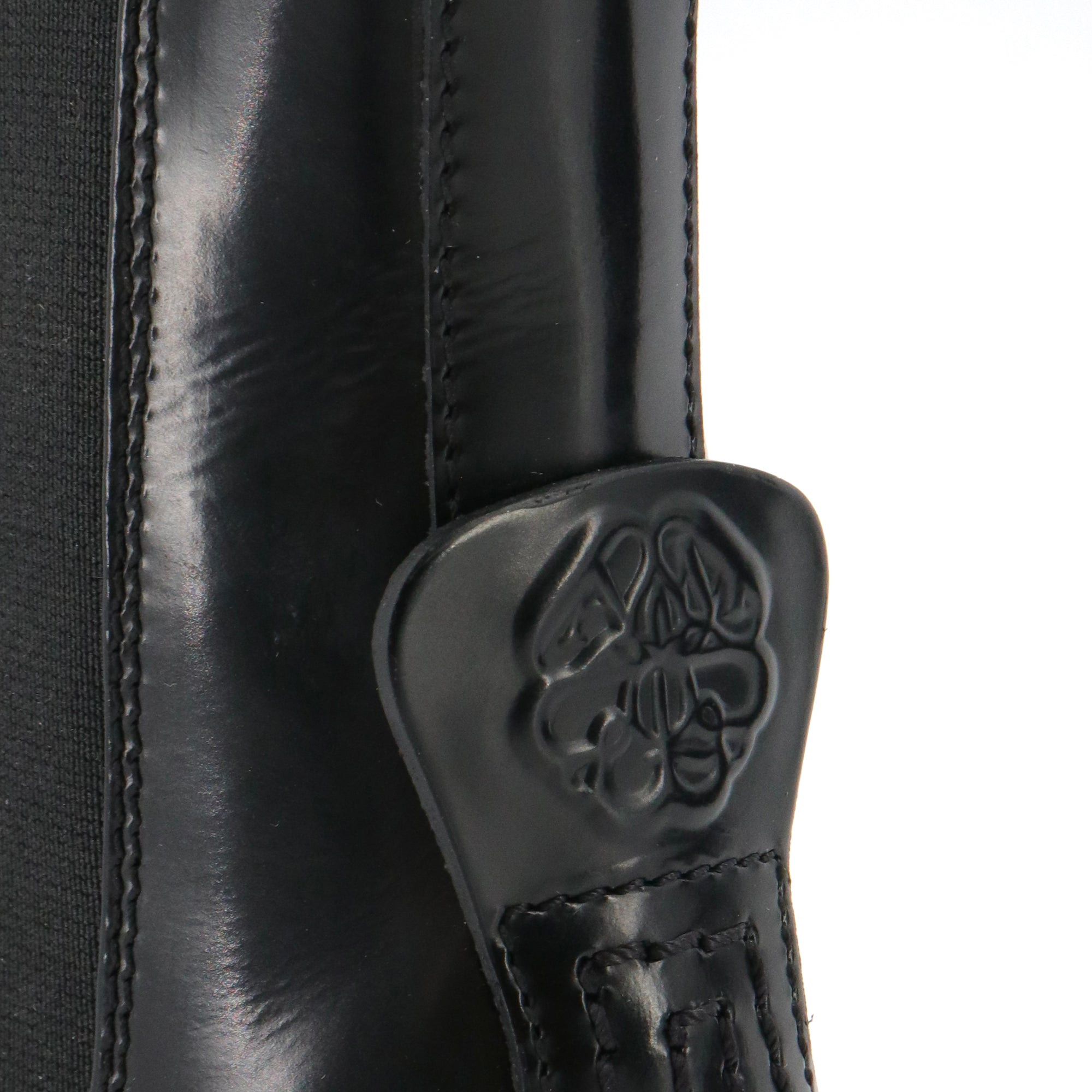 Alexander McQueen ALEXANDER MCQUEEN - Alexander McQueen Chelsea boots in black leather (Size 37.5) Size US 6.5 / IT 36.5 - 4 Thumbnail