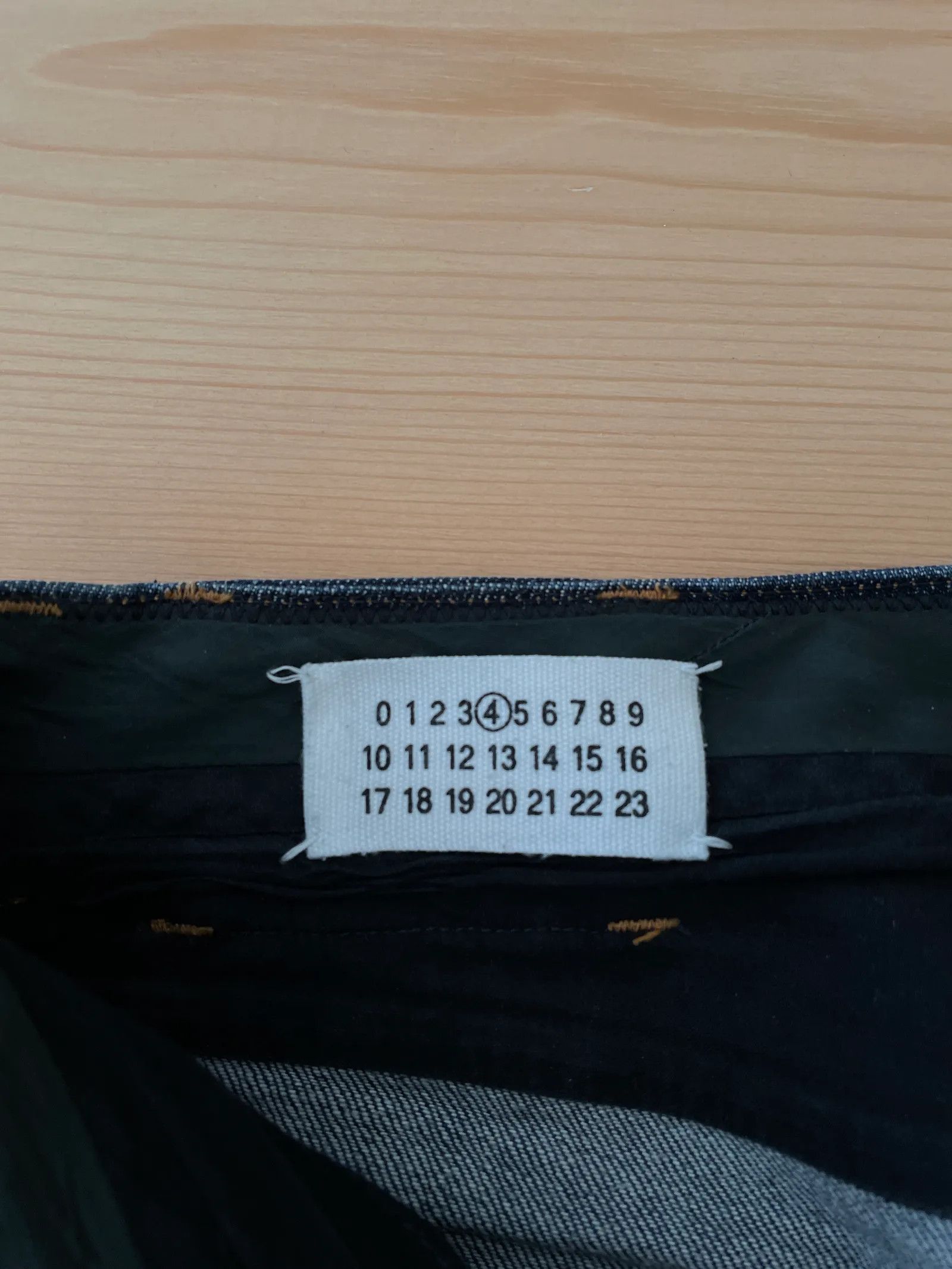 Maison Margiela Maison Margiela Jeans Size 40" / US 18 - 2 Thumbnail