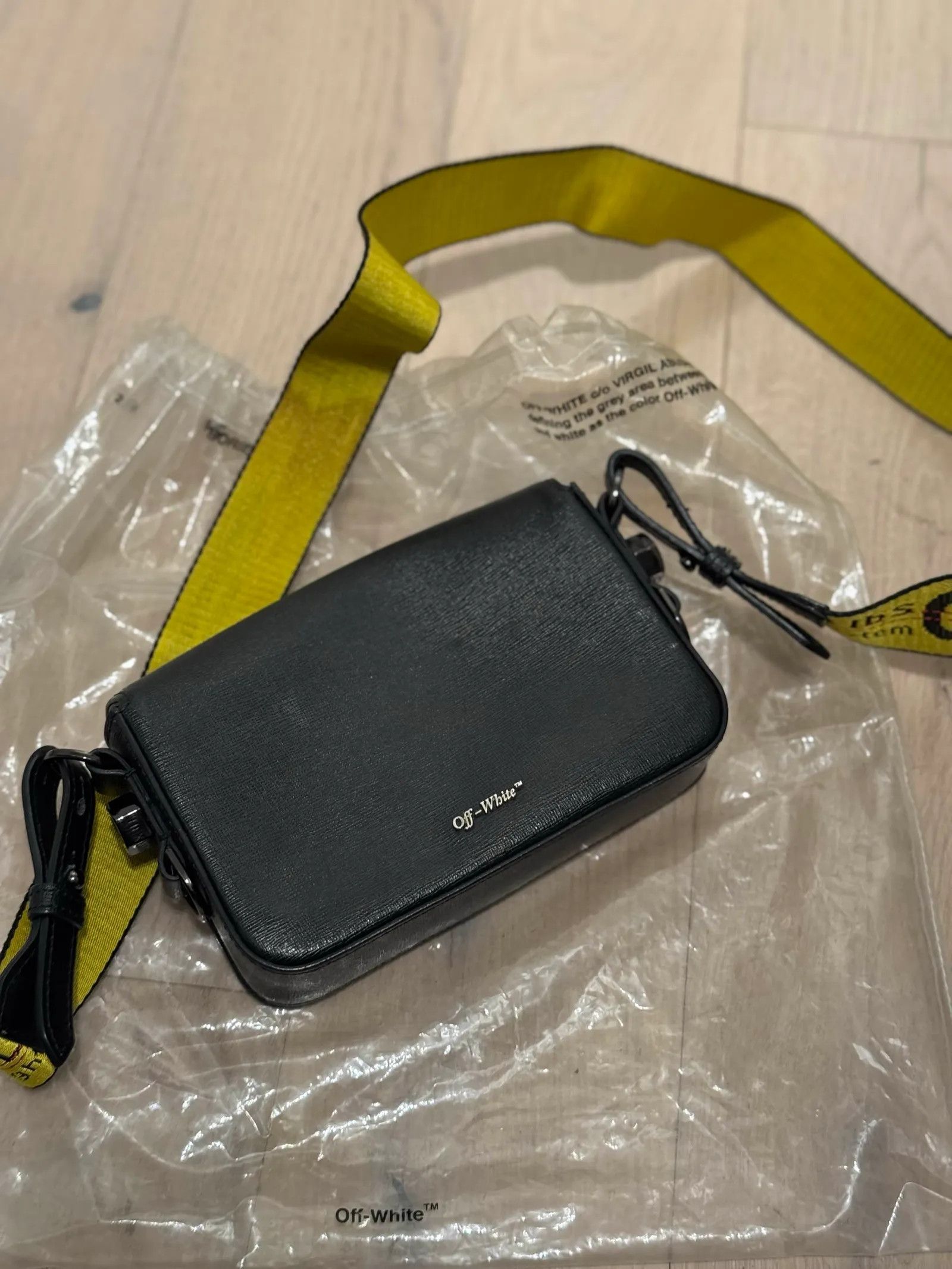 Off-White Off-White Binder Leather Bag Crossbody Bag Size ONE SIZE - 3 Thumbnail