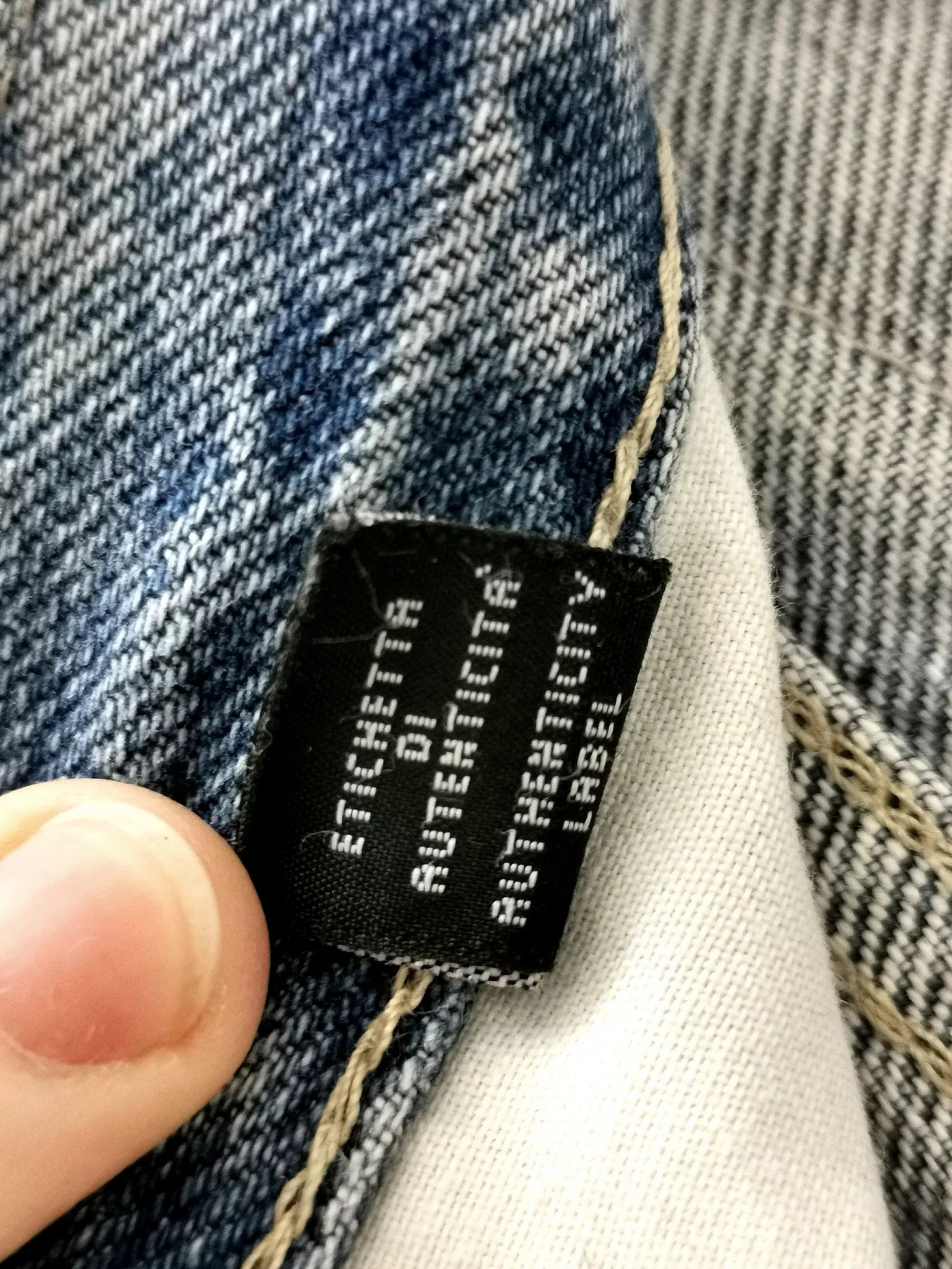 Versace Versace "Mom" Jeans Size 29" - 2 Thumbnail