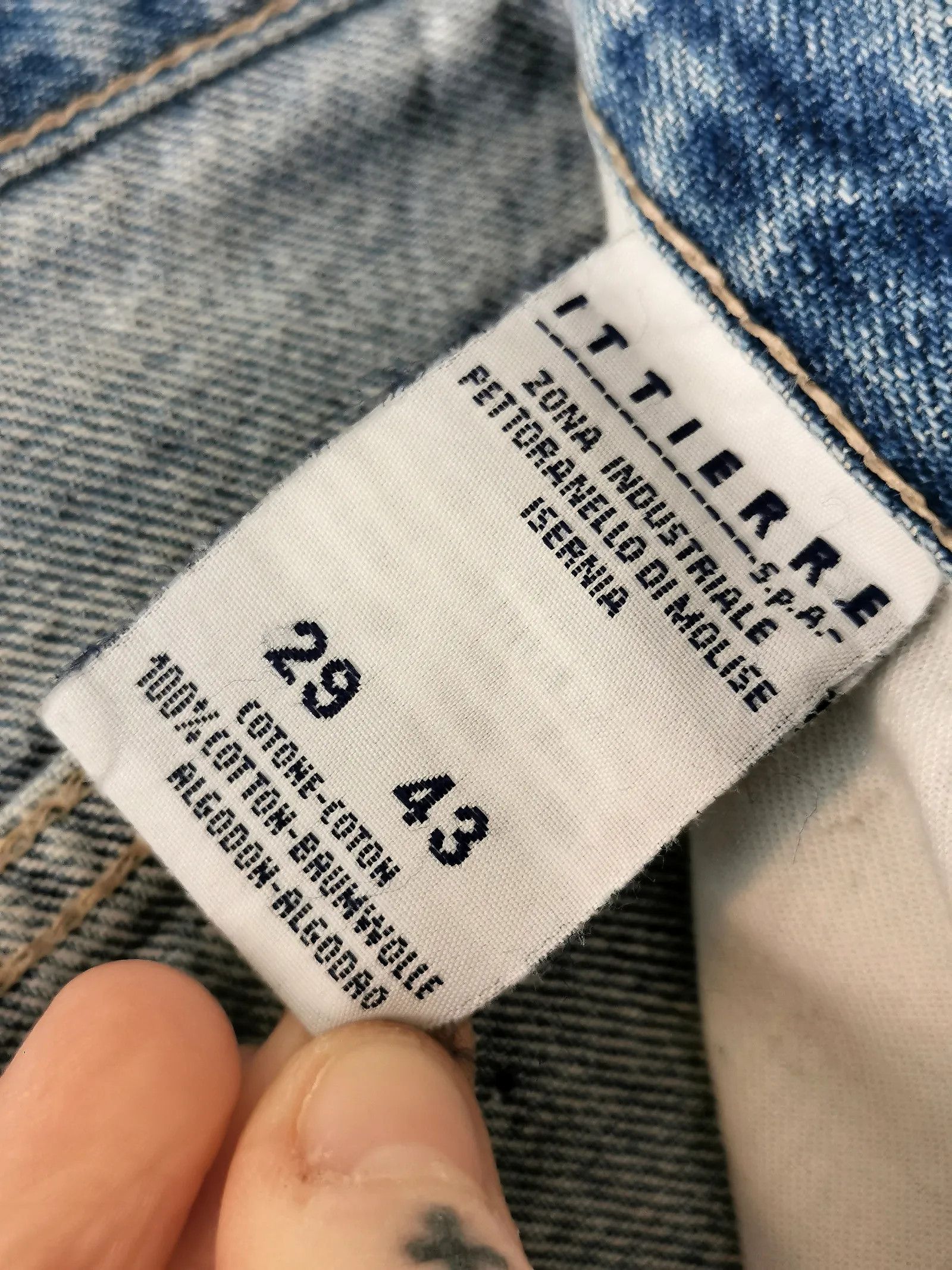 Versace Versace "Mom" Jeans Size 29" - 3 Thumbnail