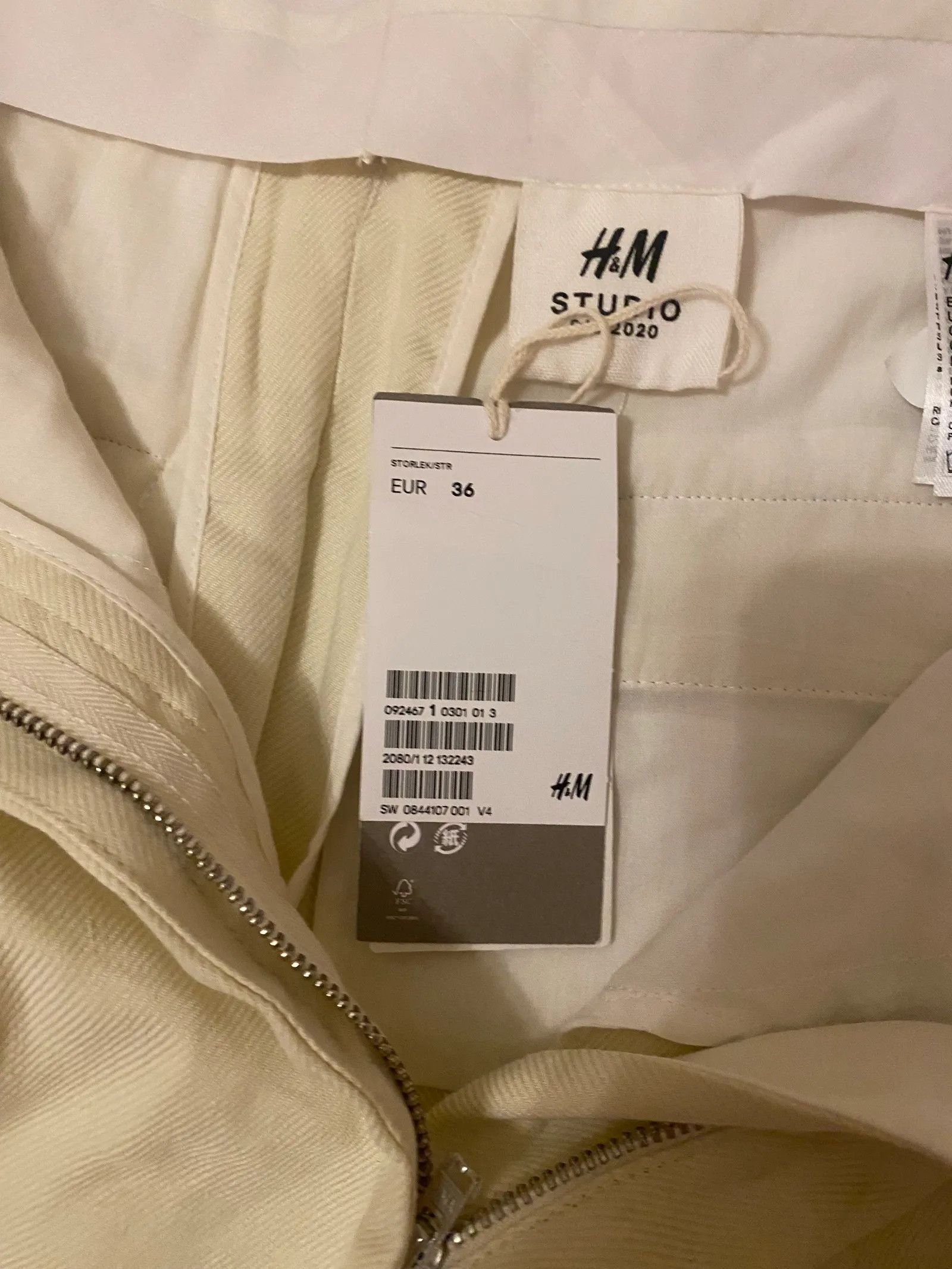 H&M H&M STUDIO Pants Size 26" / US 2 / IT 38 - 4 Thumbnail