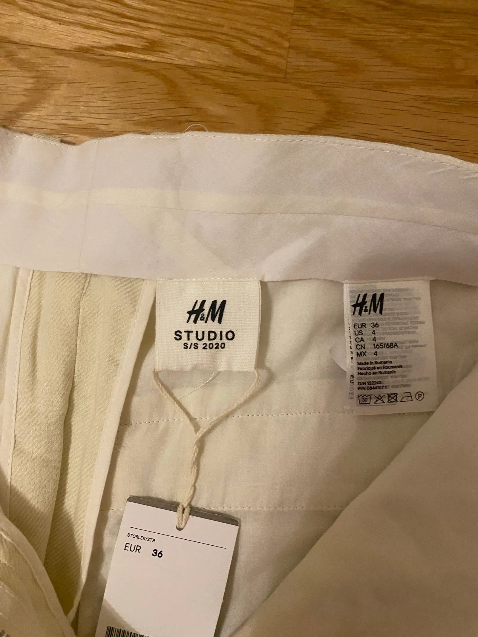 H&M H&M STUDIO Pants Size 26" / US 2 / IT 38 - 2 Thumbnail