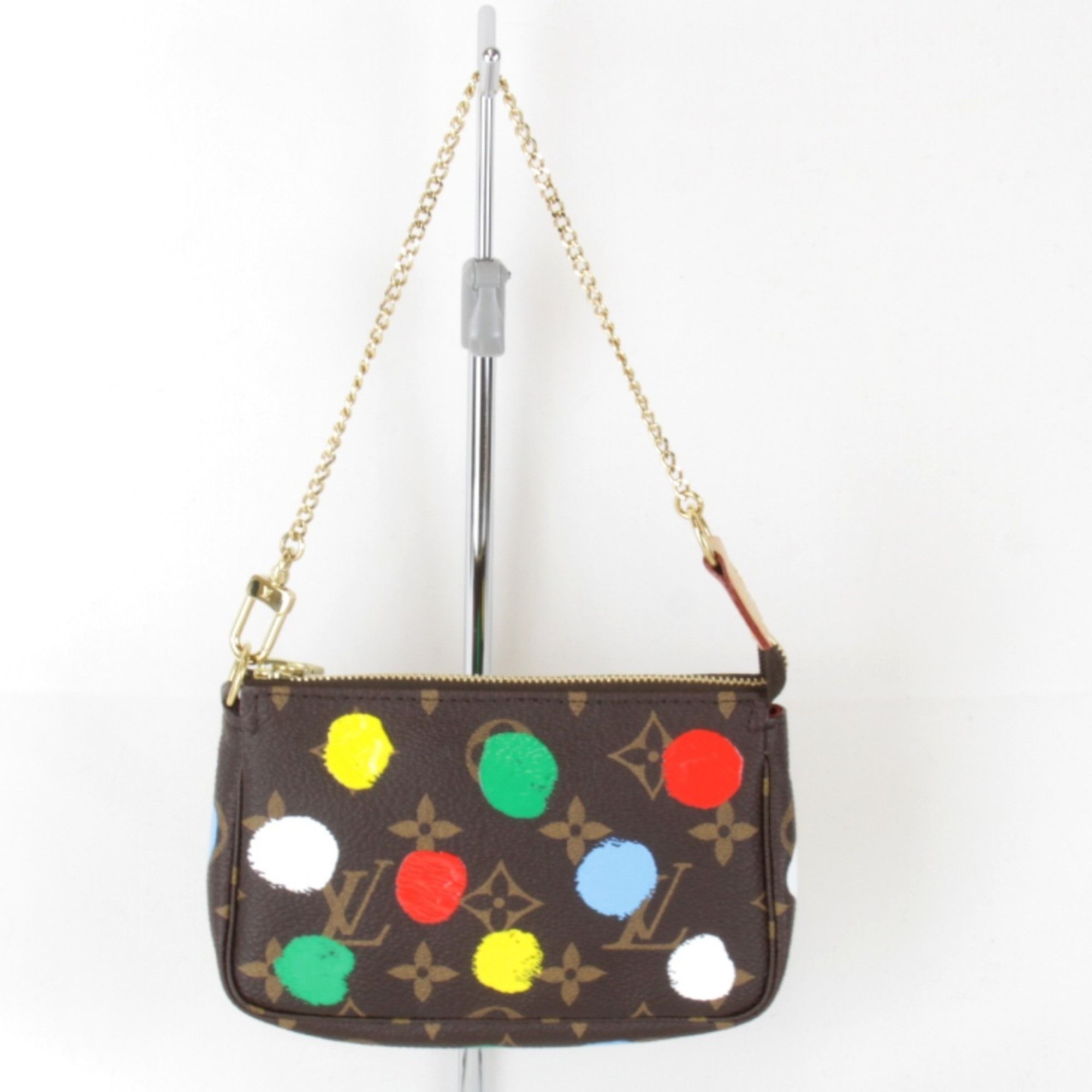 Louis Vuitton Louis Vuitton Pochette Accessoire clutch Size ONE SIZE - 2 Thumbnail