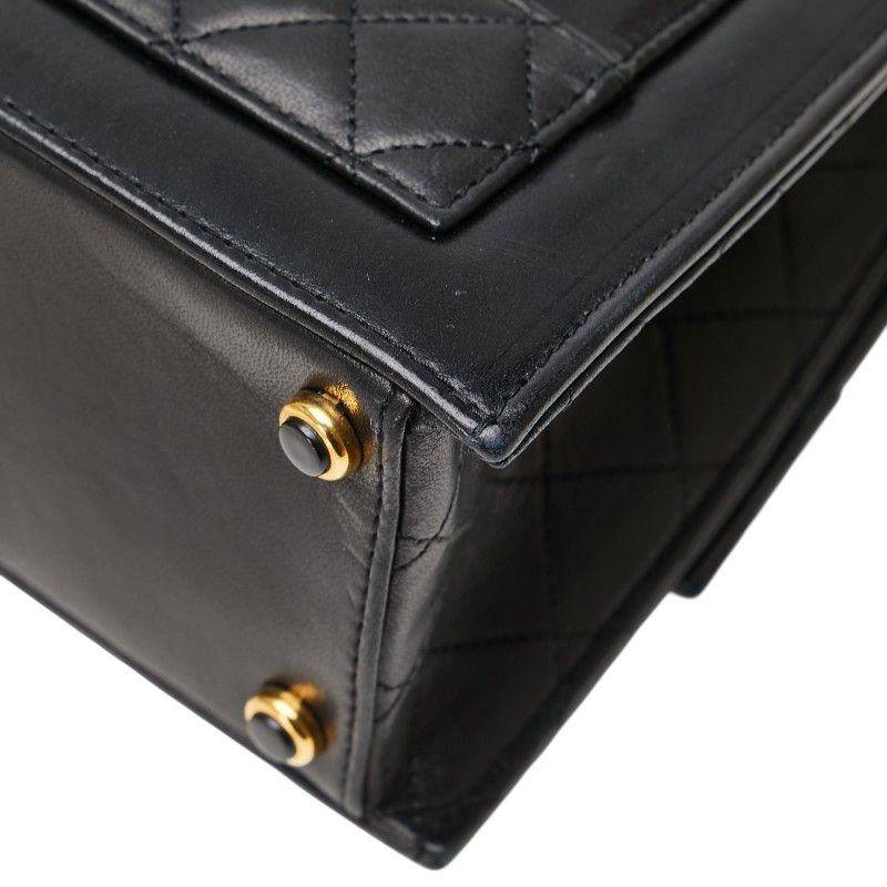 Chanel Chanel Chanel Matelasse Lambskin Shoulder Bag Leather Crossbody Bag Size ONE SIZE - 6 Thumbnail