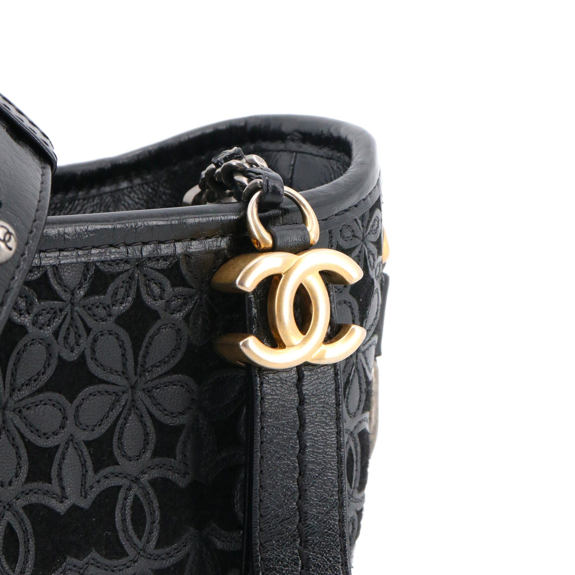 Chanel CHANEL - Chanel Limited Edition Gabrielle Mini shoulder bag in black leather and canvas Size ONE SIZE - 5 Thumbnail