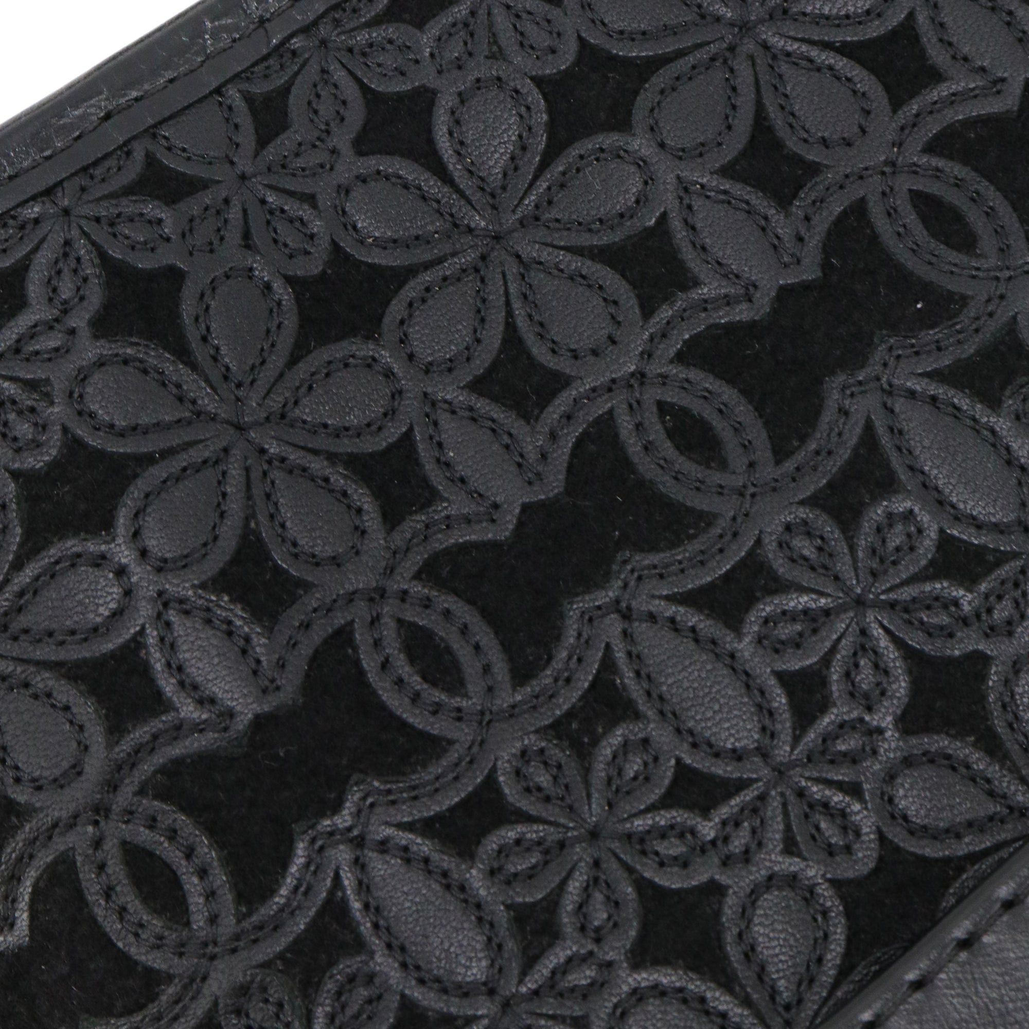 Chanel CHANEL - Chanel Limited Edition Gabrielle Mini shoulder bag in black leather and canvas Size ONE SIZE - 7 Thumbnail