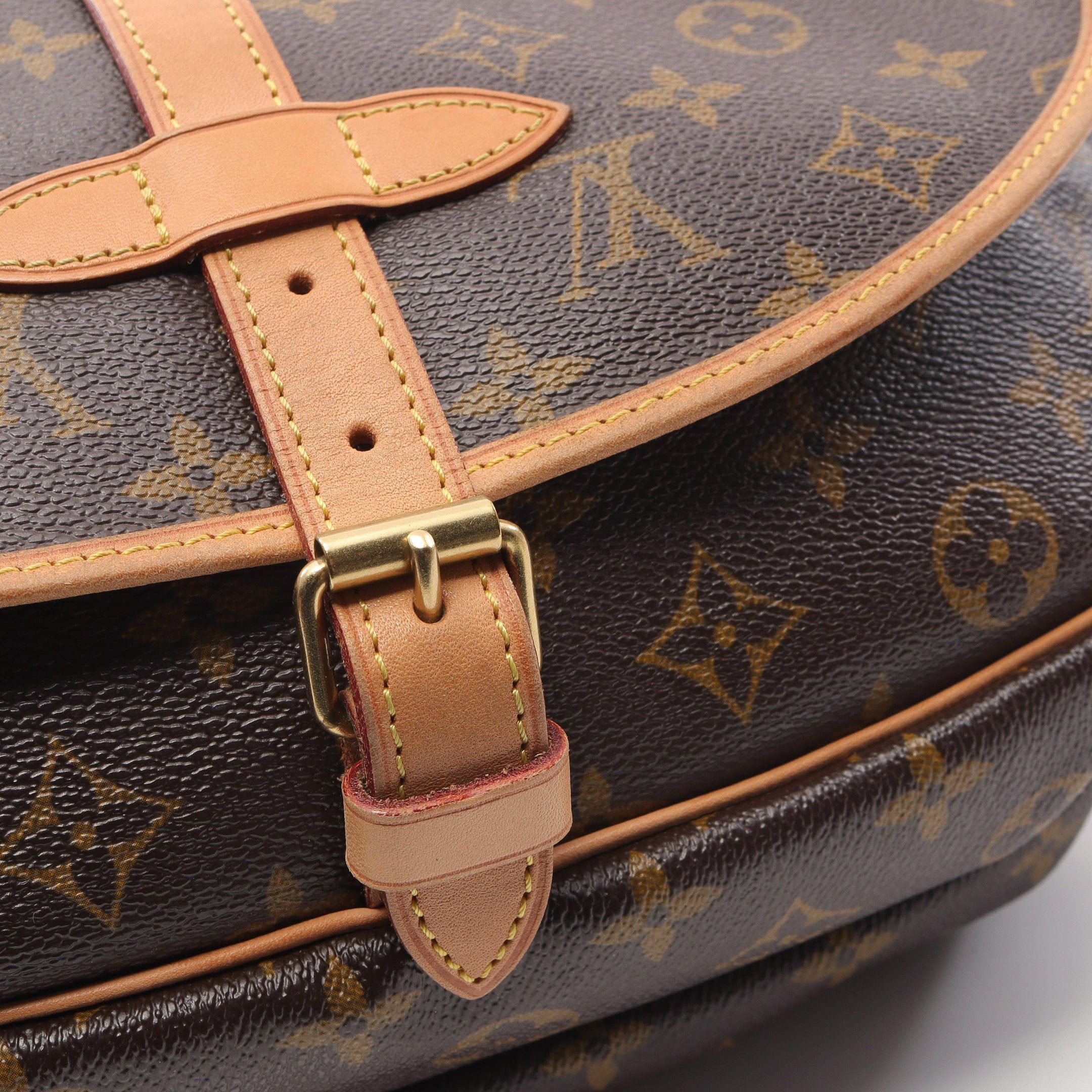 Louis Vuitton Louis Vuitton Saumur 30 Monogram Shoulder Bag Leather Brown Size ONE SIZE - 8 Thumbnail