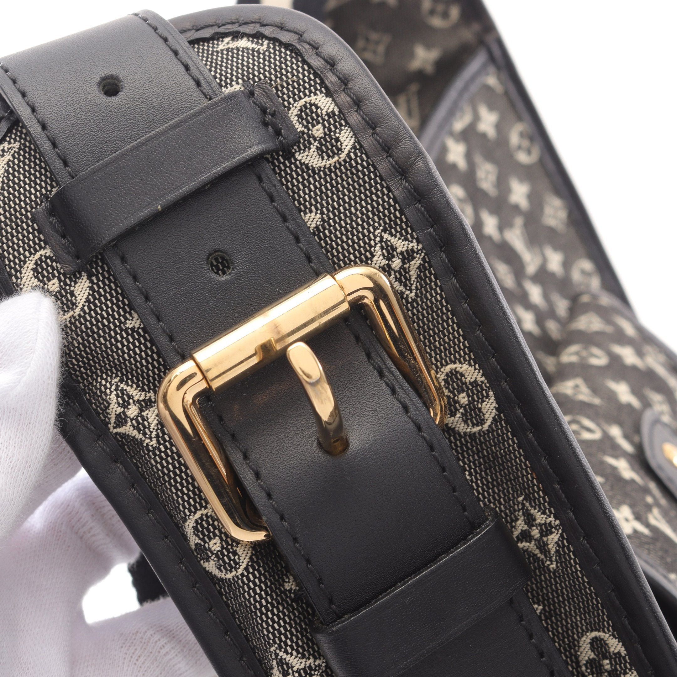 Louis Vuitton Louis Vuitton Buzas Marie Kate Monogram Mini Noir Shoulder Bag Canvas Leather Black Ivory Size ONE SIZE - 9 Thumbnail
